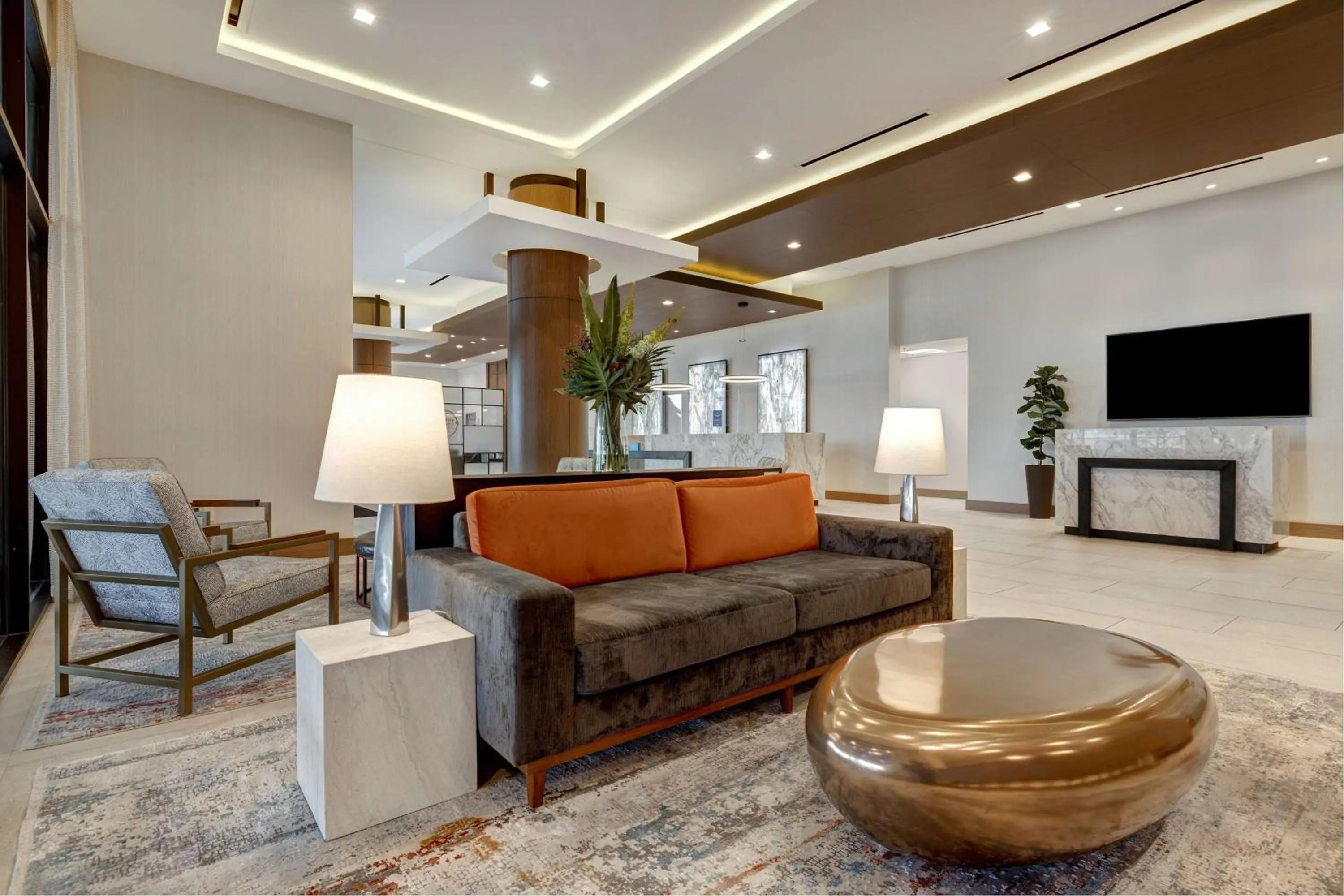 Lobby or reception in Hilton Garden Inn Anaheim Resort