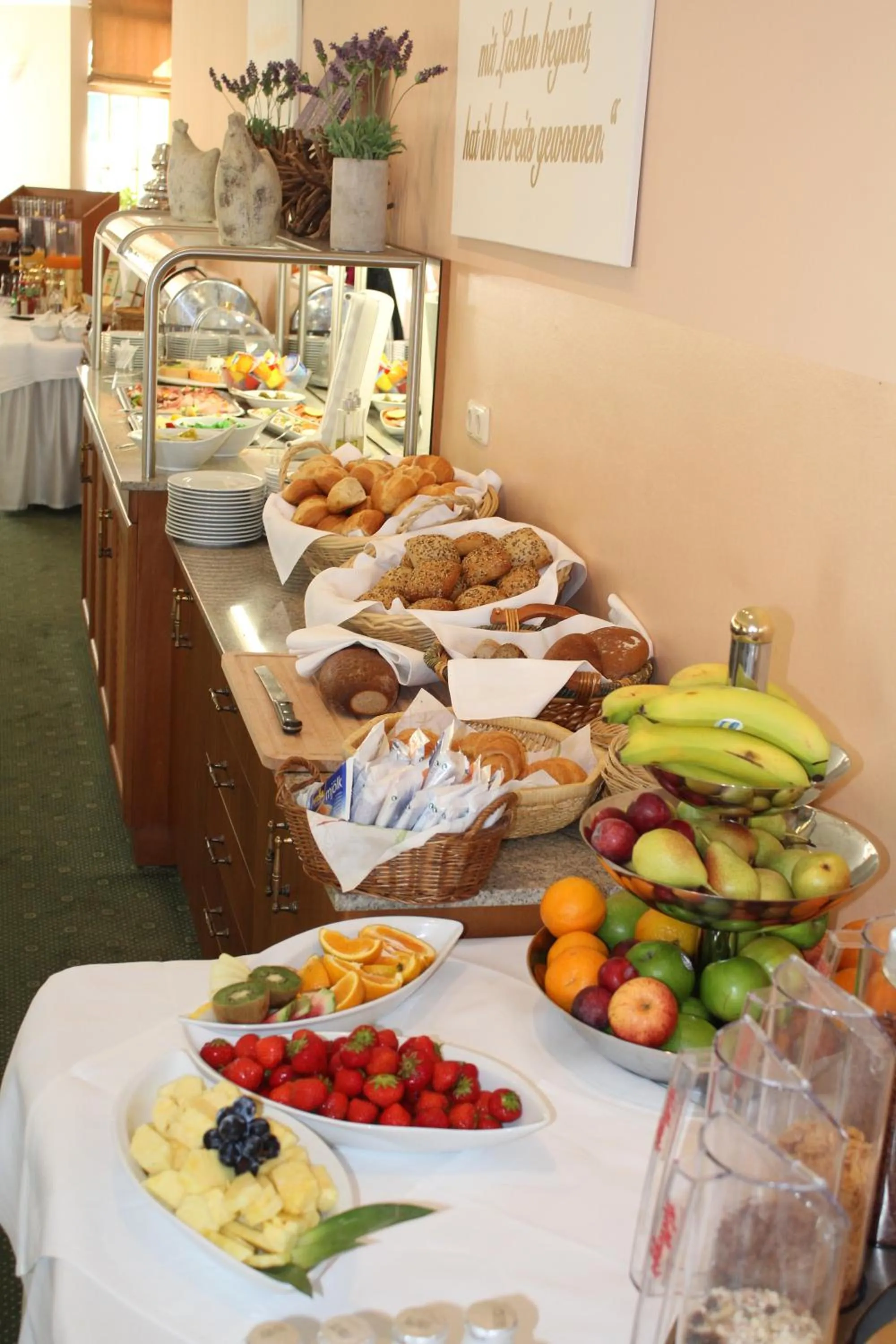 Restaurant/places to eat in Hotel Goldener Hirsch