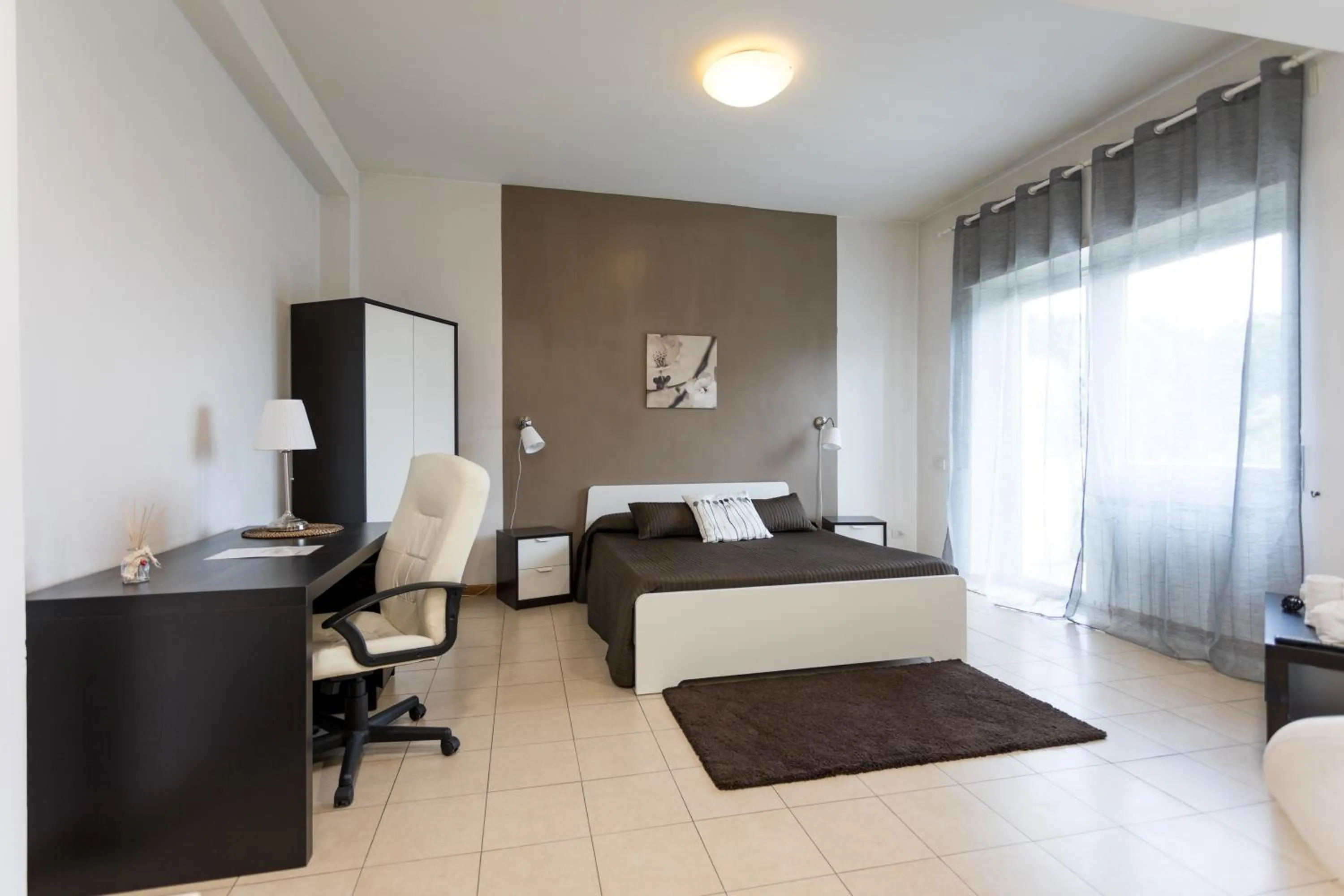 Photo of the whole room, Bed in Residenza Conti