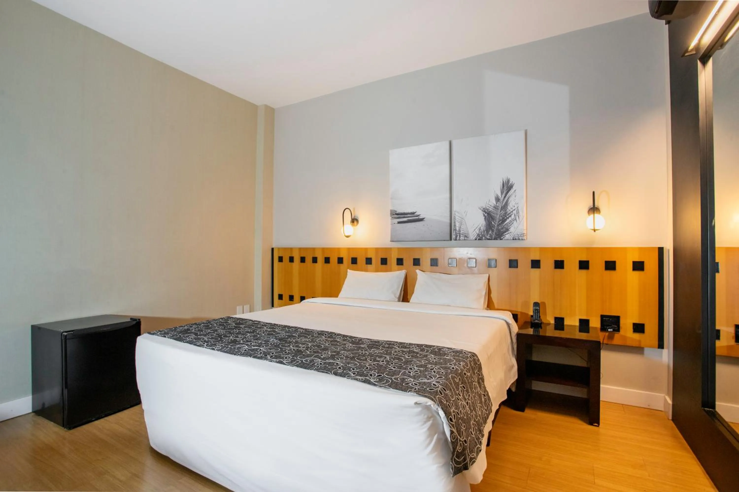 Bed in Suntory Hotel