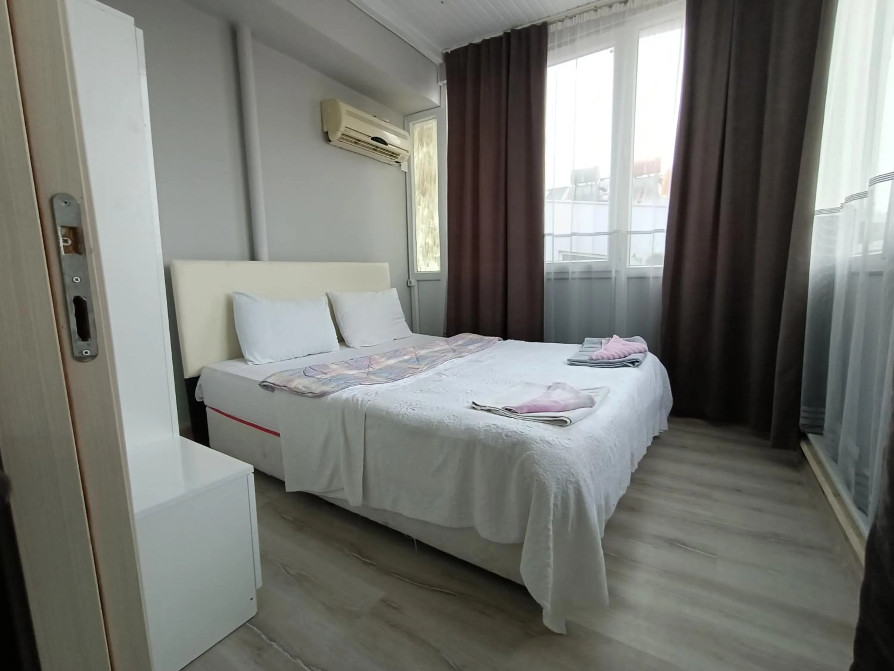 Bed in Vienna Apart Otel