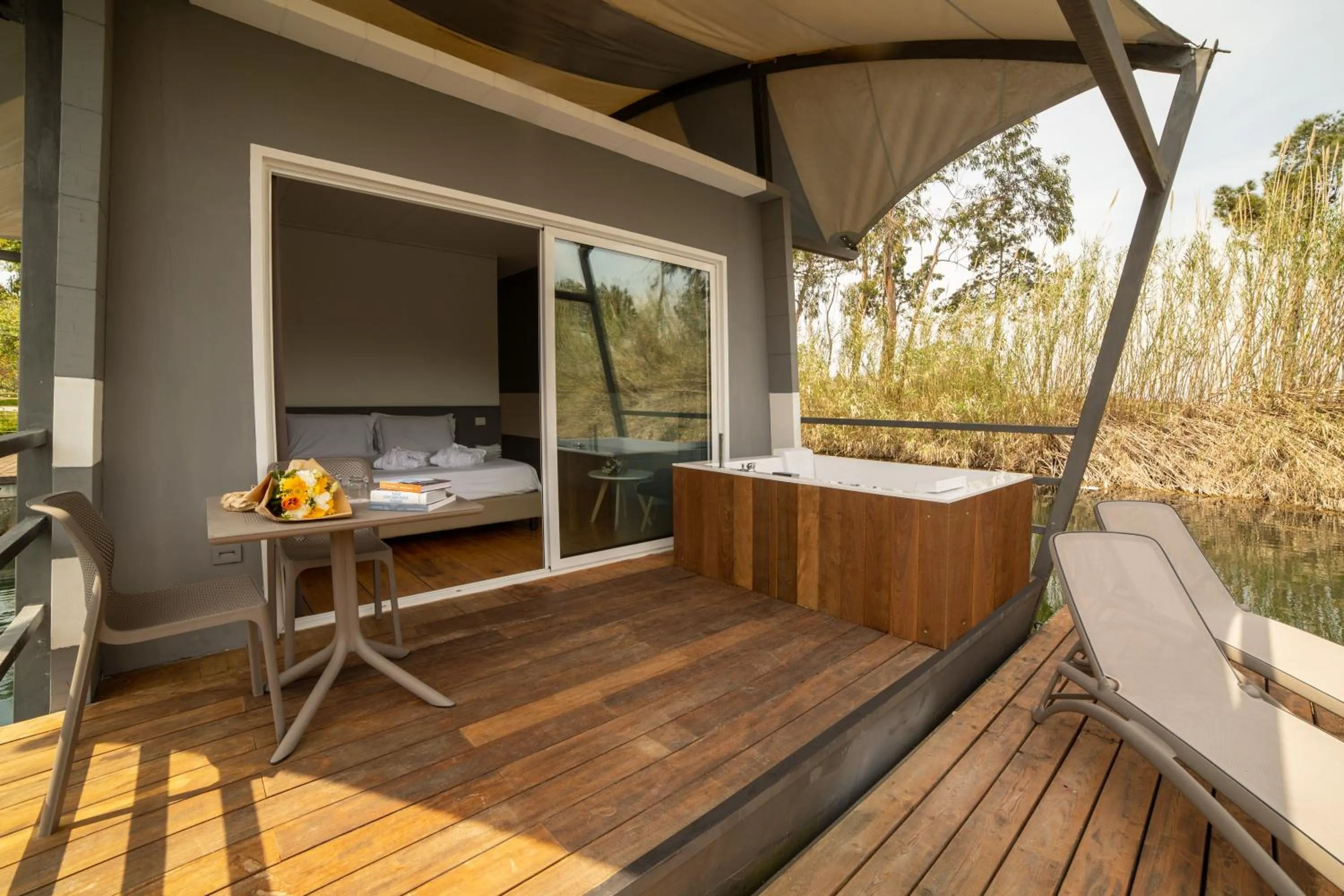 Patio in Nabi Resort Glamping & SPA