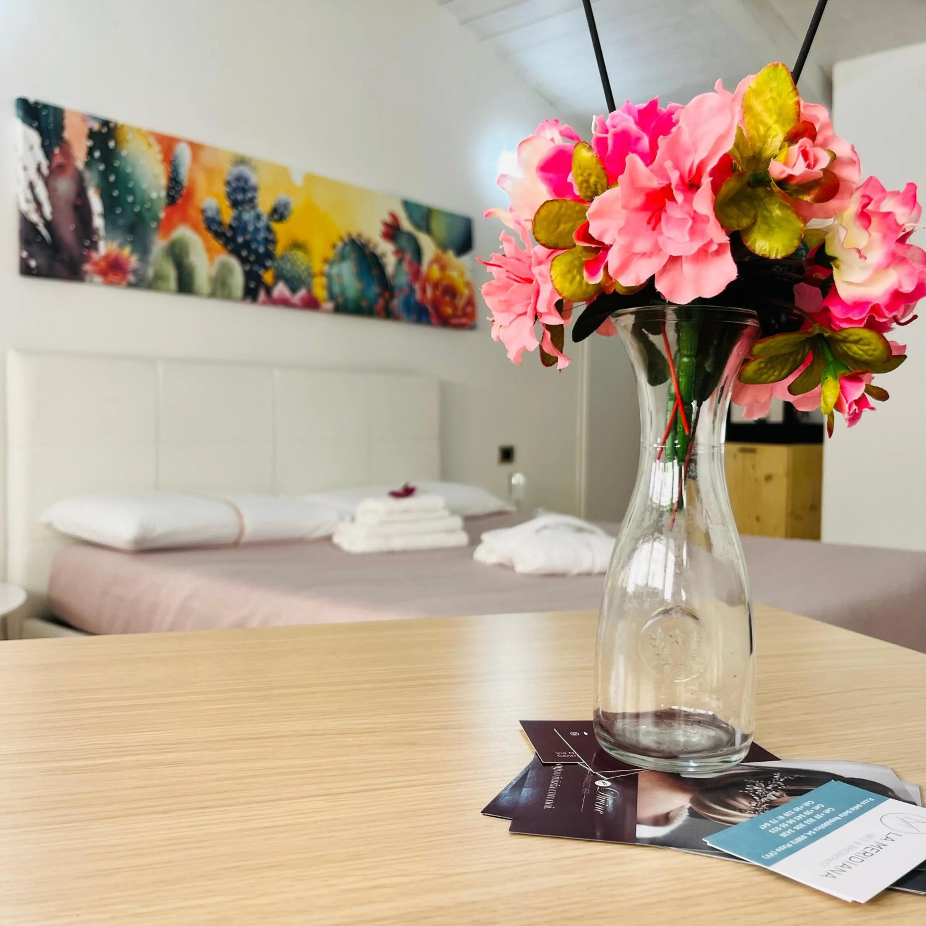 Decorative detail, Bed in La Meridiana - centro storico di Pizzo