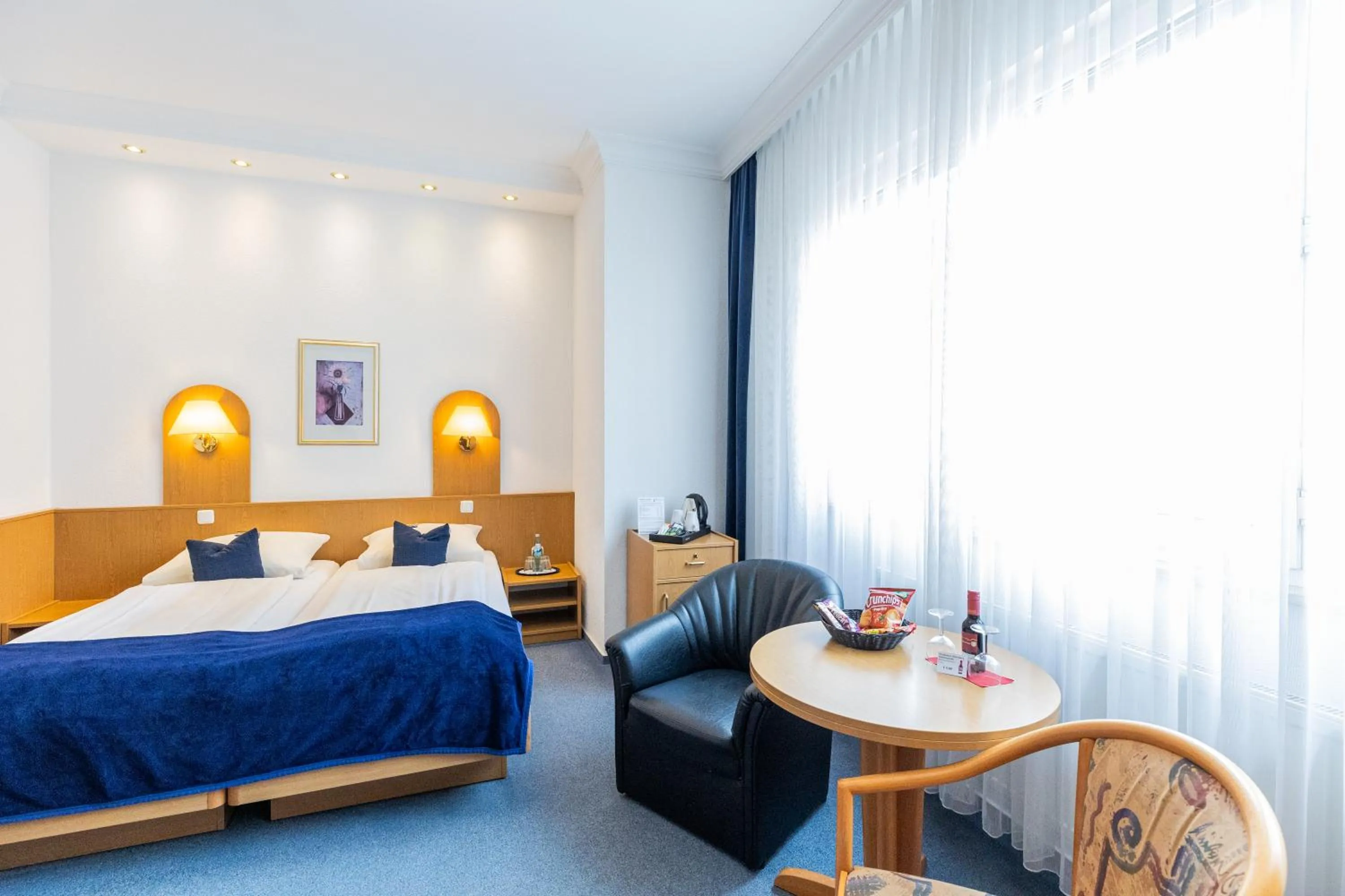 Bed in Hotel West an der Bockenheimer Warte