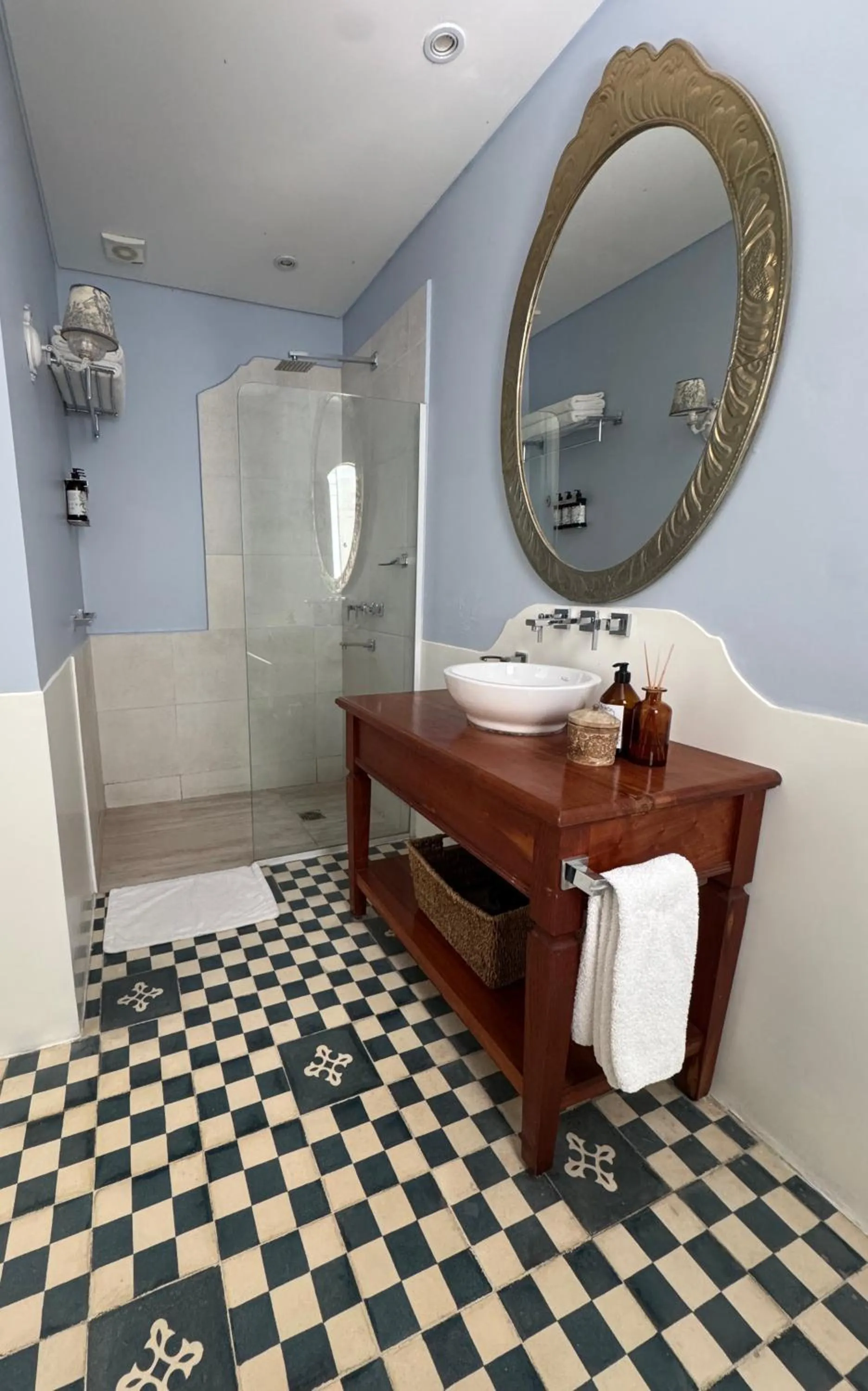 Bathroom in Villa Vicuña Salta Hotel Boutique