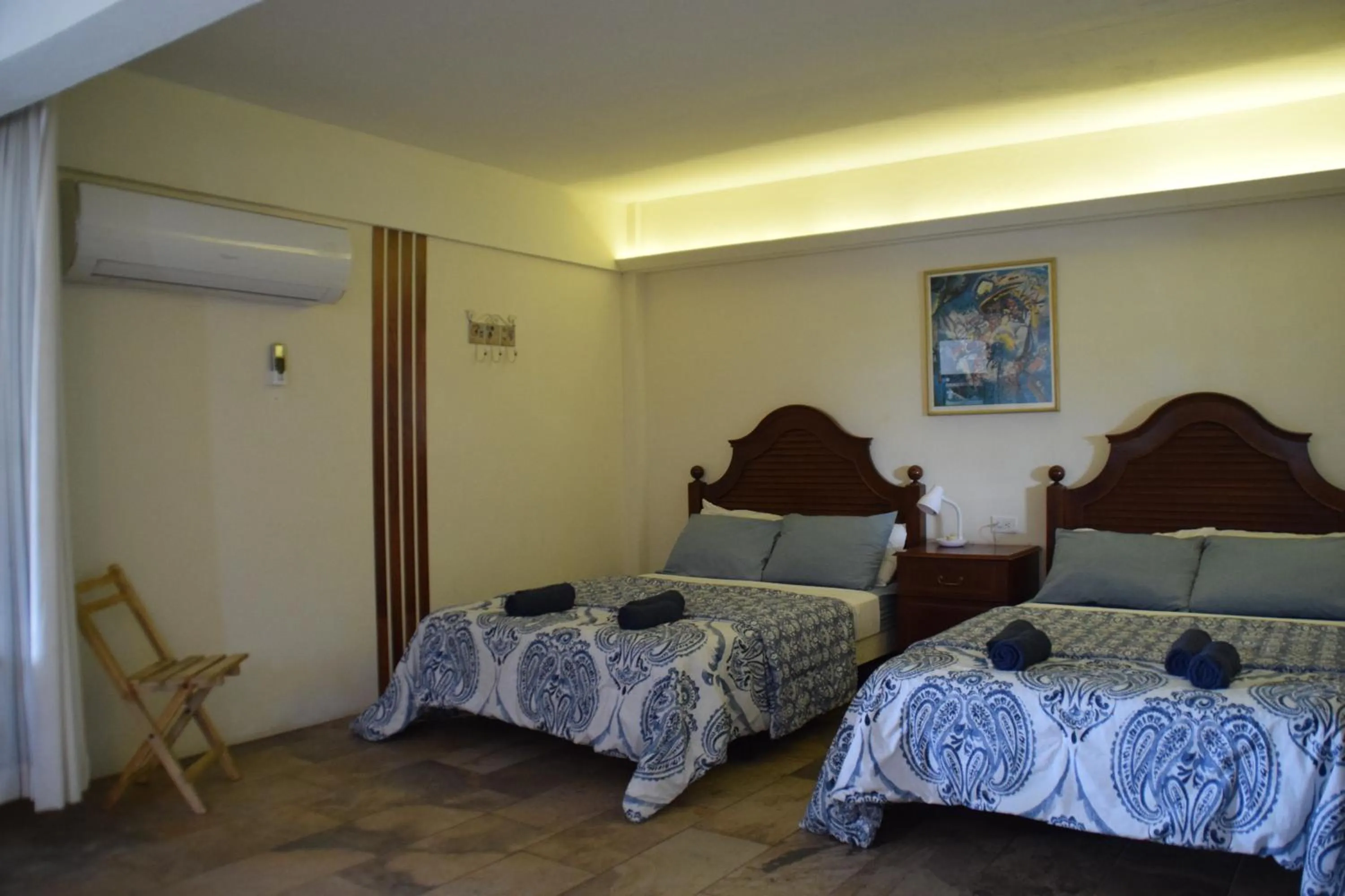 Bedroom, Bed in La Felicidad Aruba