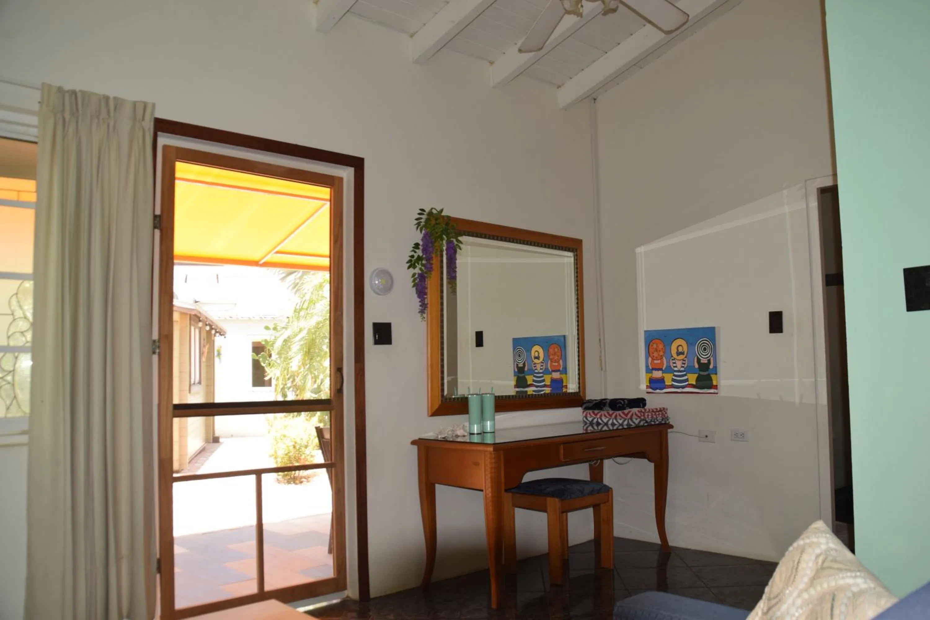 Living room in La Felicidad Aruba