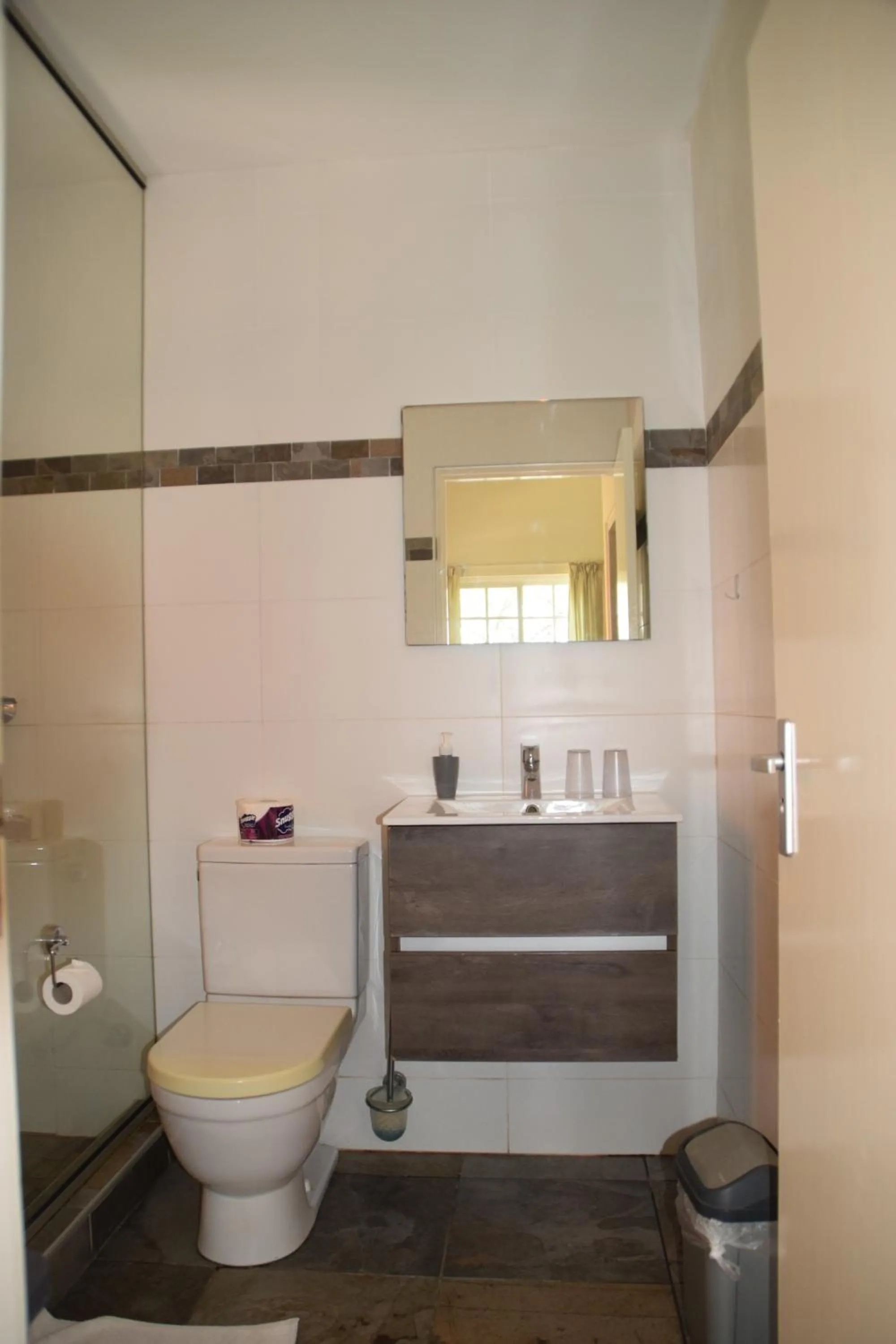 Toilet in La Felicidad Aruba