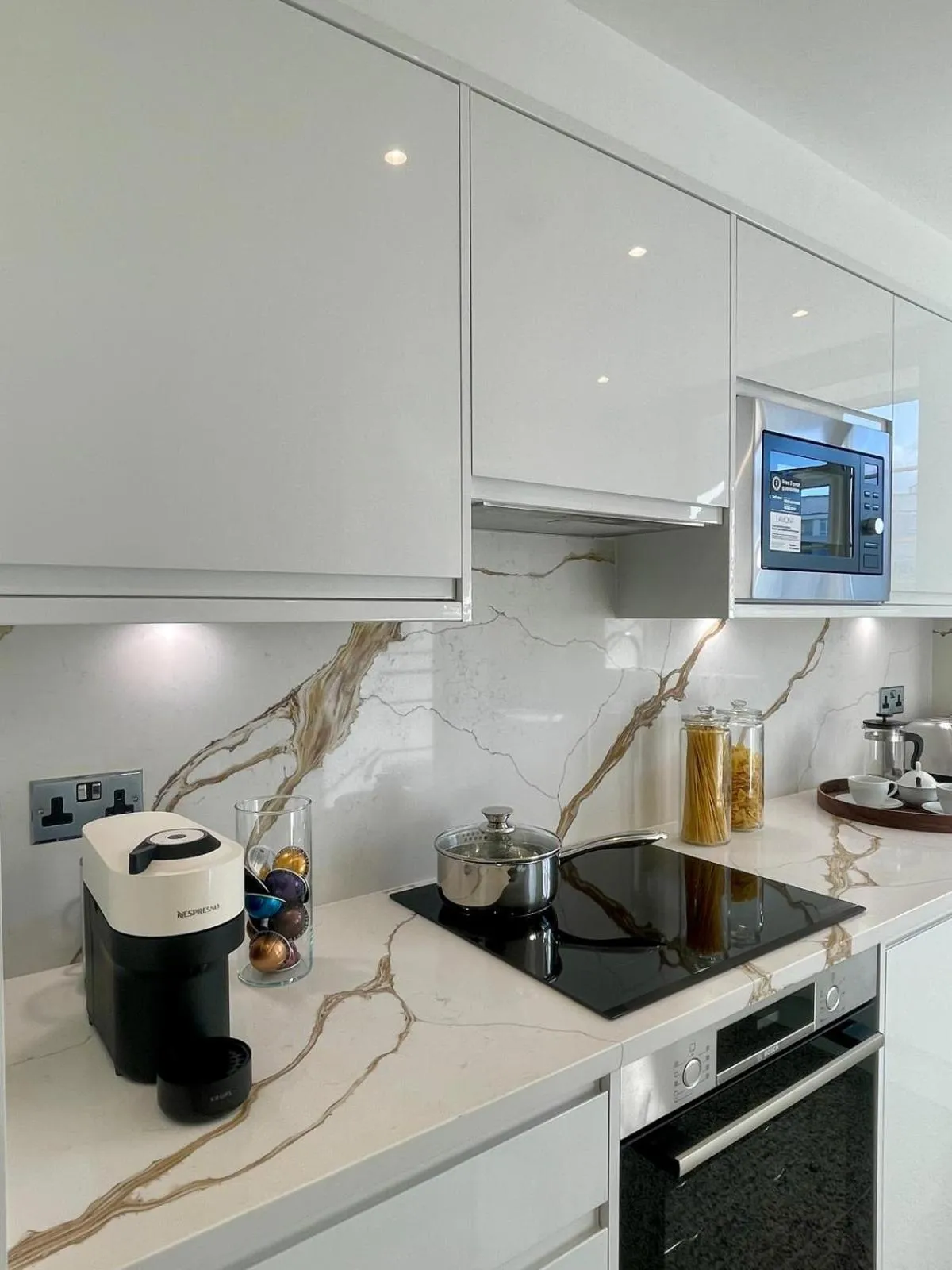 Coffee/tea facilities in Fountain House Apartments - London