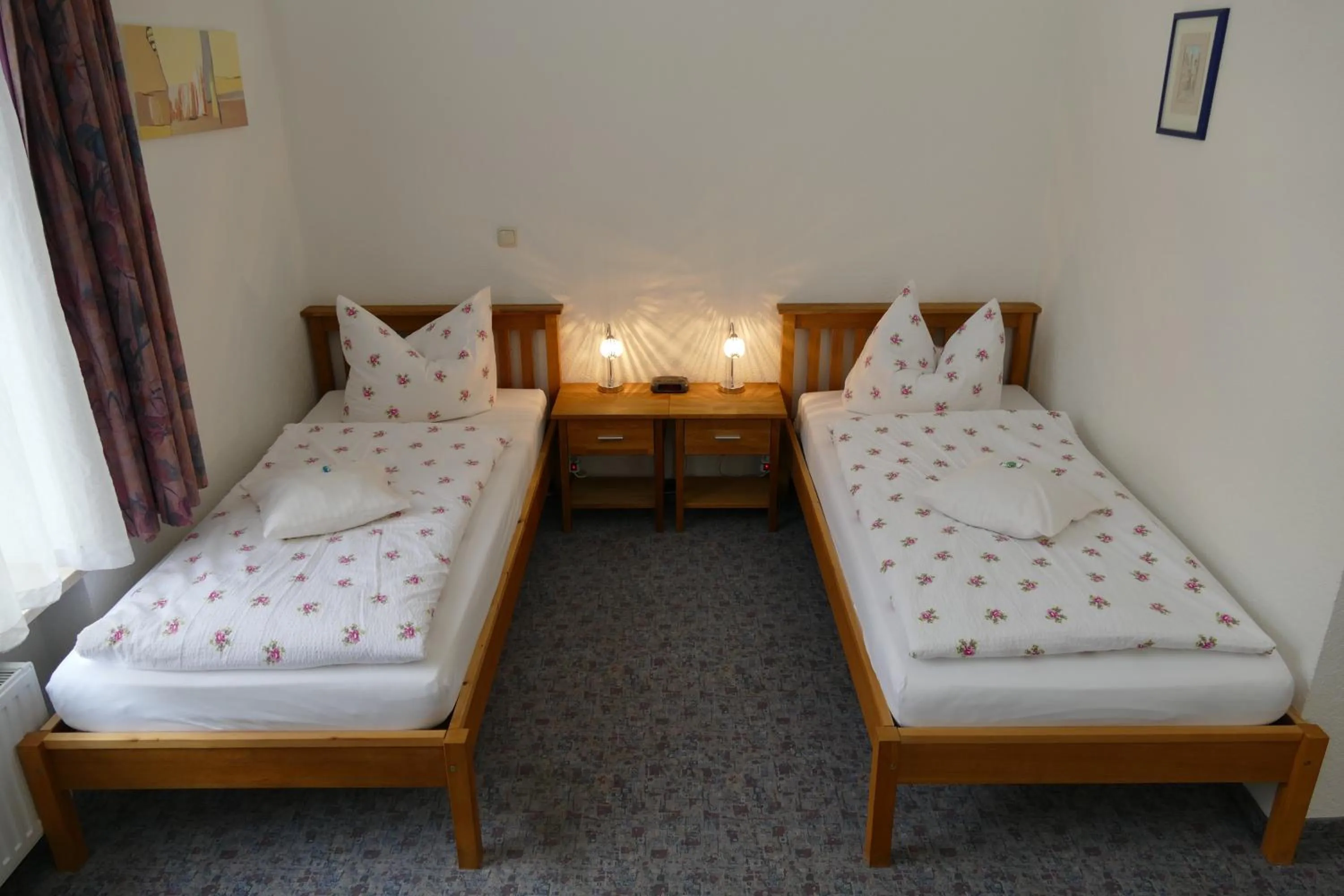 Photo of the whole room, Bed in Hotel Meridian