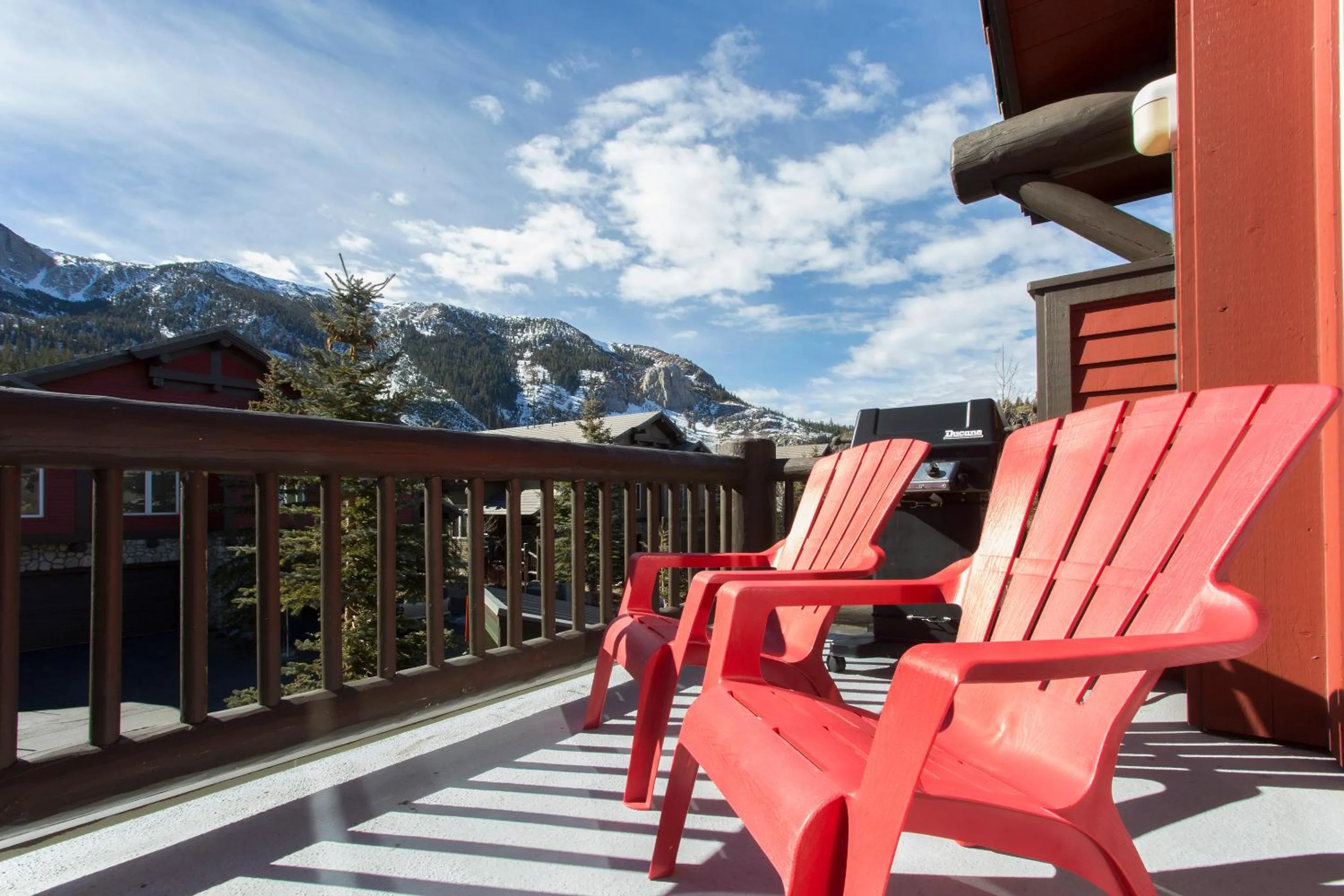 Balcony/Terrace in Mammoth Golf Properties By 101 Great Escapes