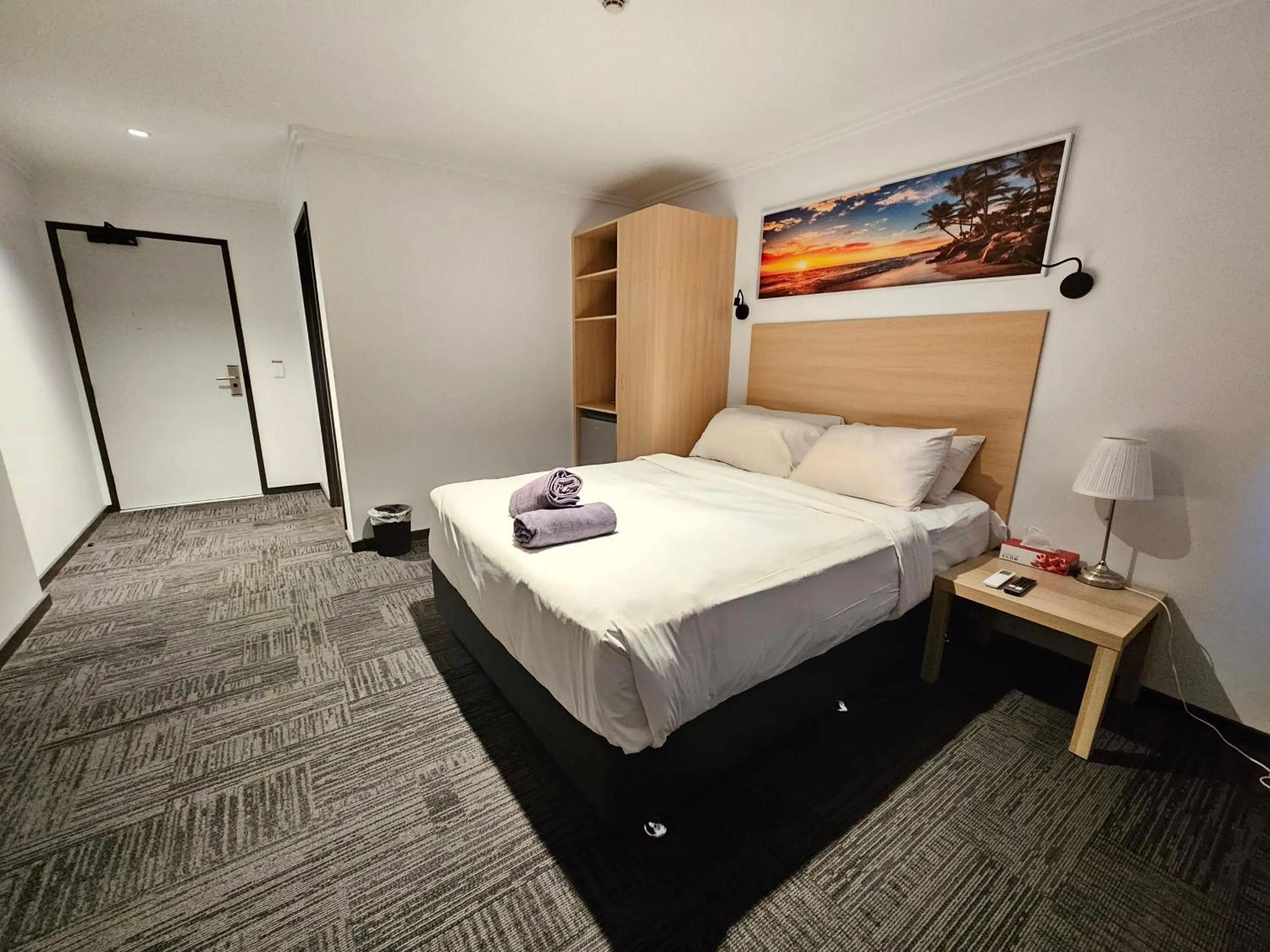 Bed in Econo Lodge Rivervale