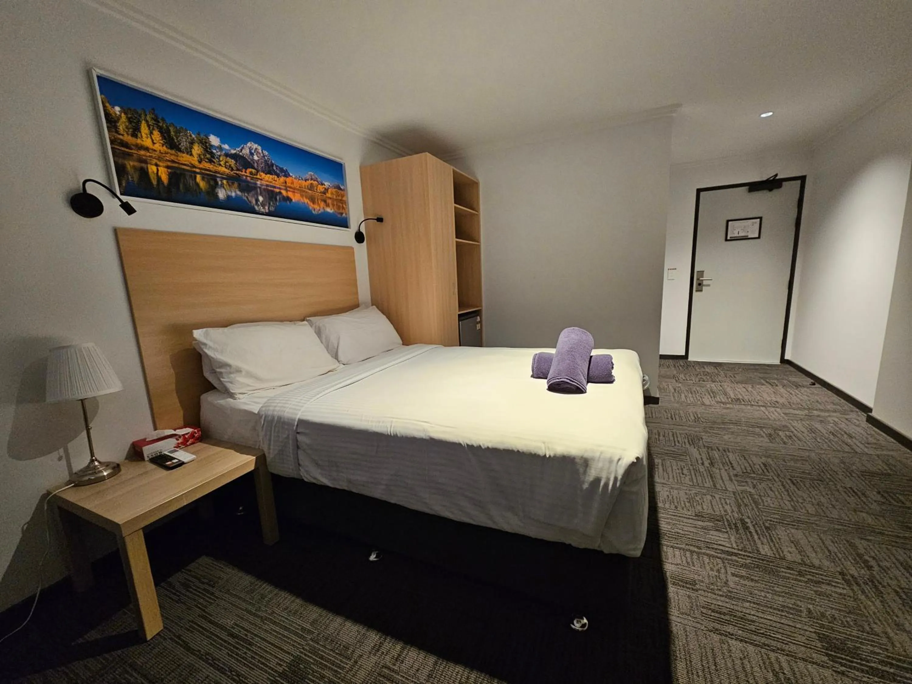 Bed in Econo Lodge Rivervale