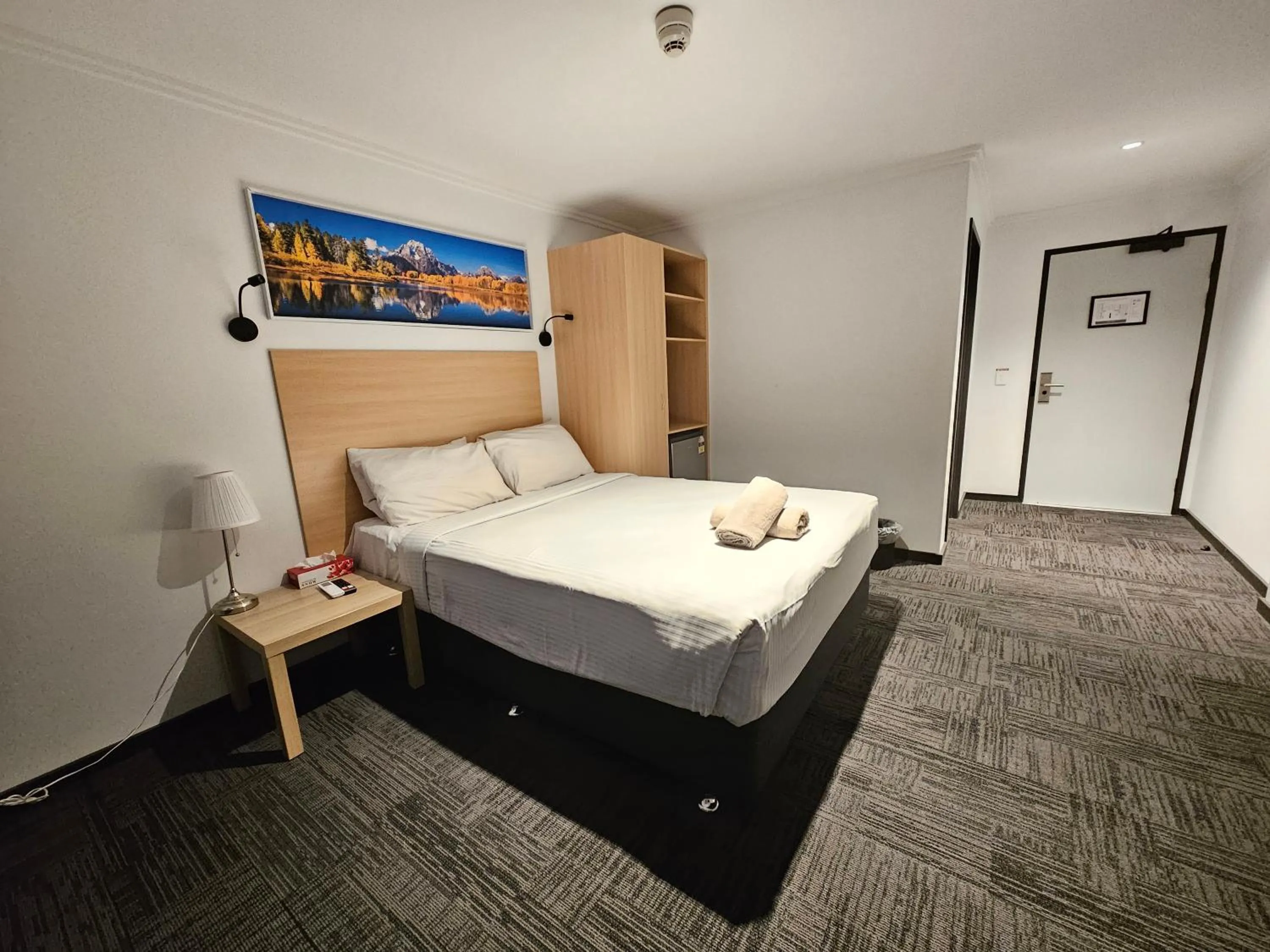 Bed in Econo Lodge Rivervale