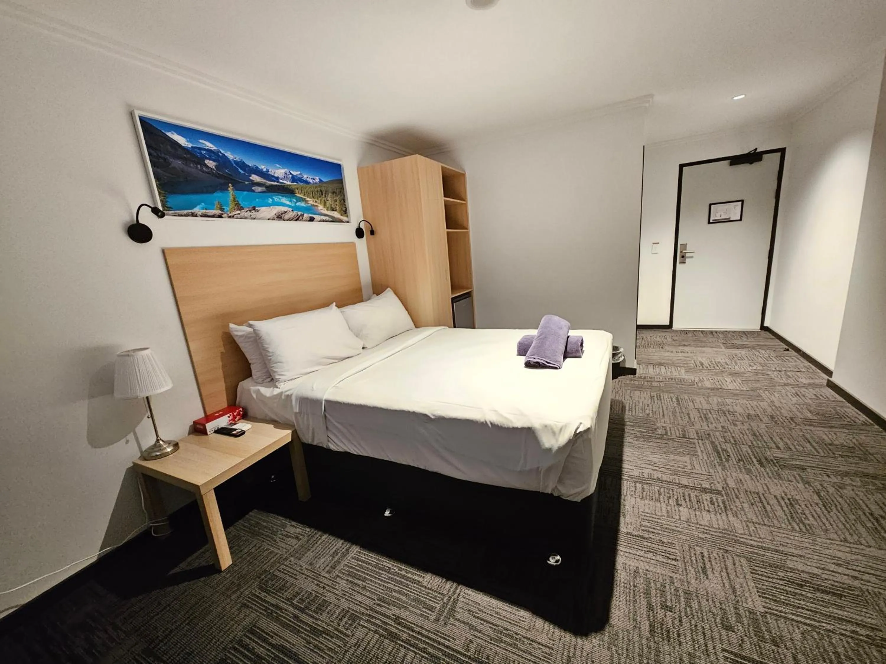 Bed in Econo Lodge Rivervale