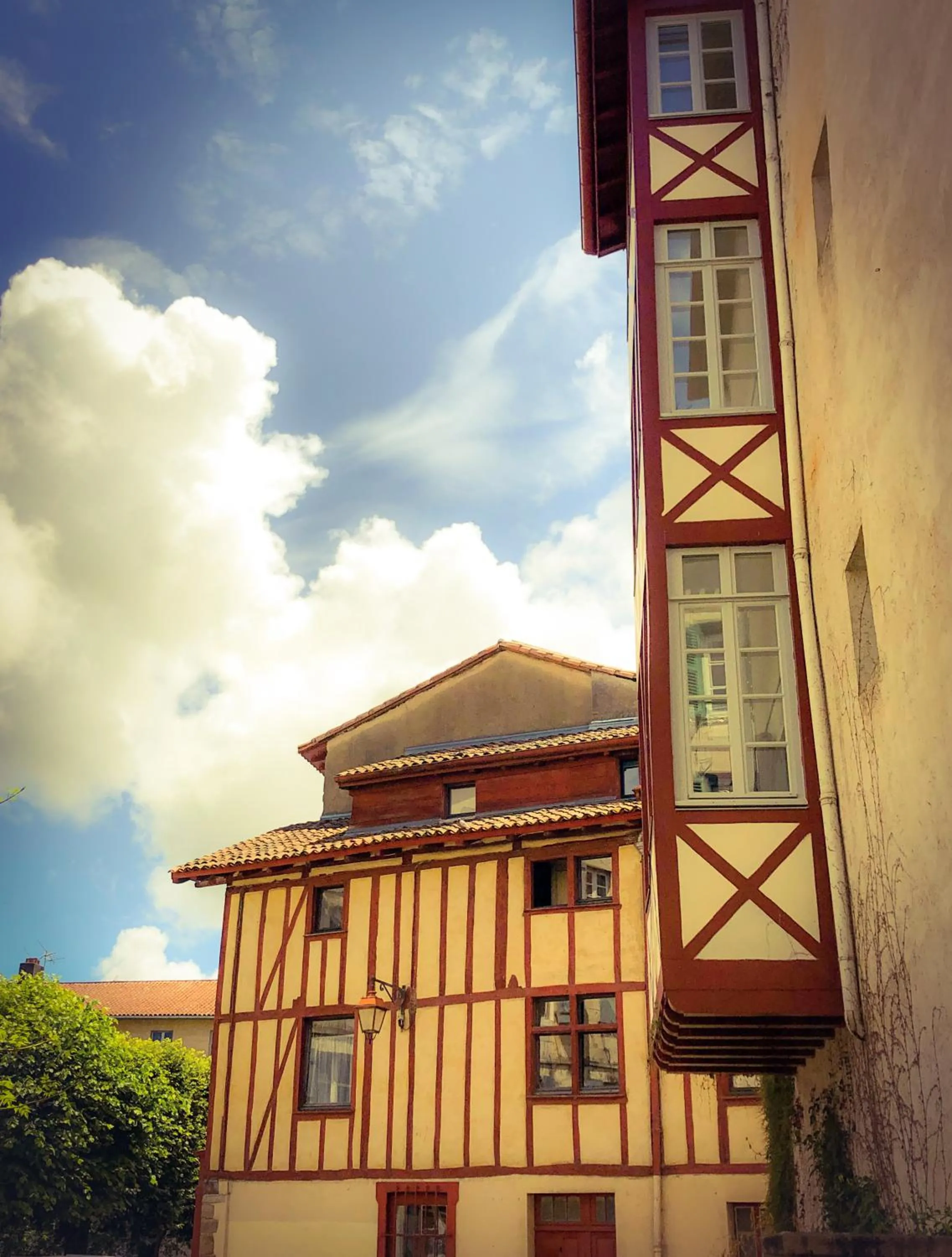 Neighbourhood in Maison d'hôtes City Break MIRADOUR