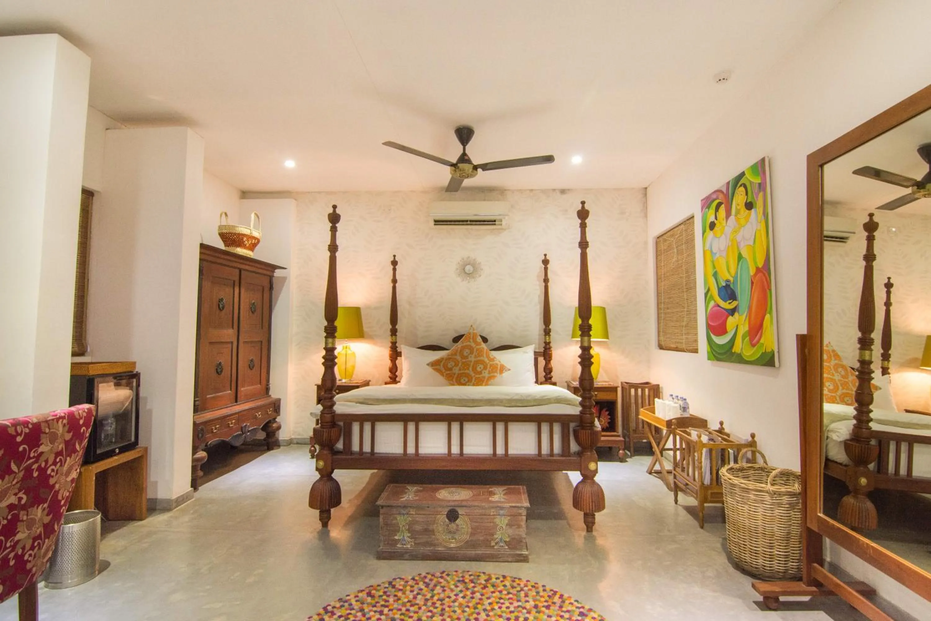 Photo of the whole room in The Elephant Stables