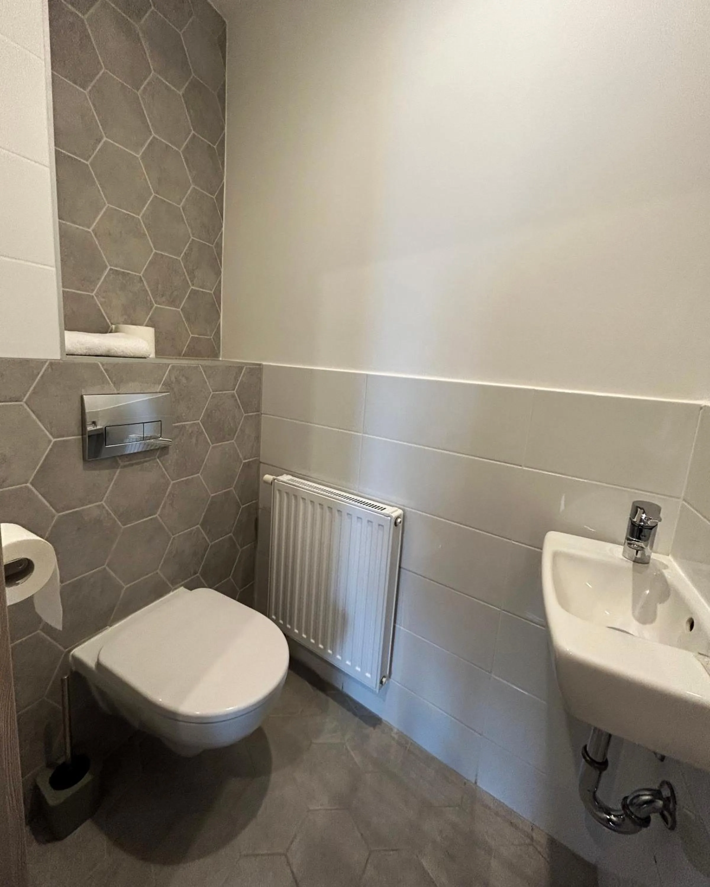 Toilet in Fibula Residence Hotel & Wellness - Adults Only