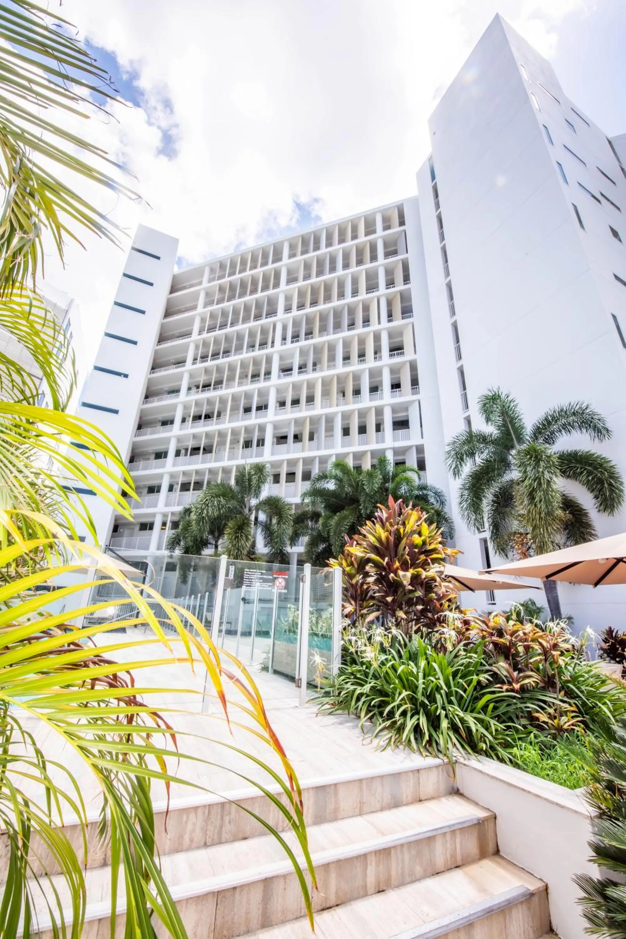 Property building in Lanai Riverside Apartments