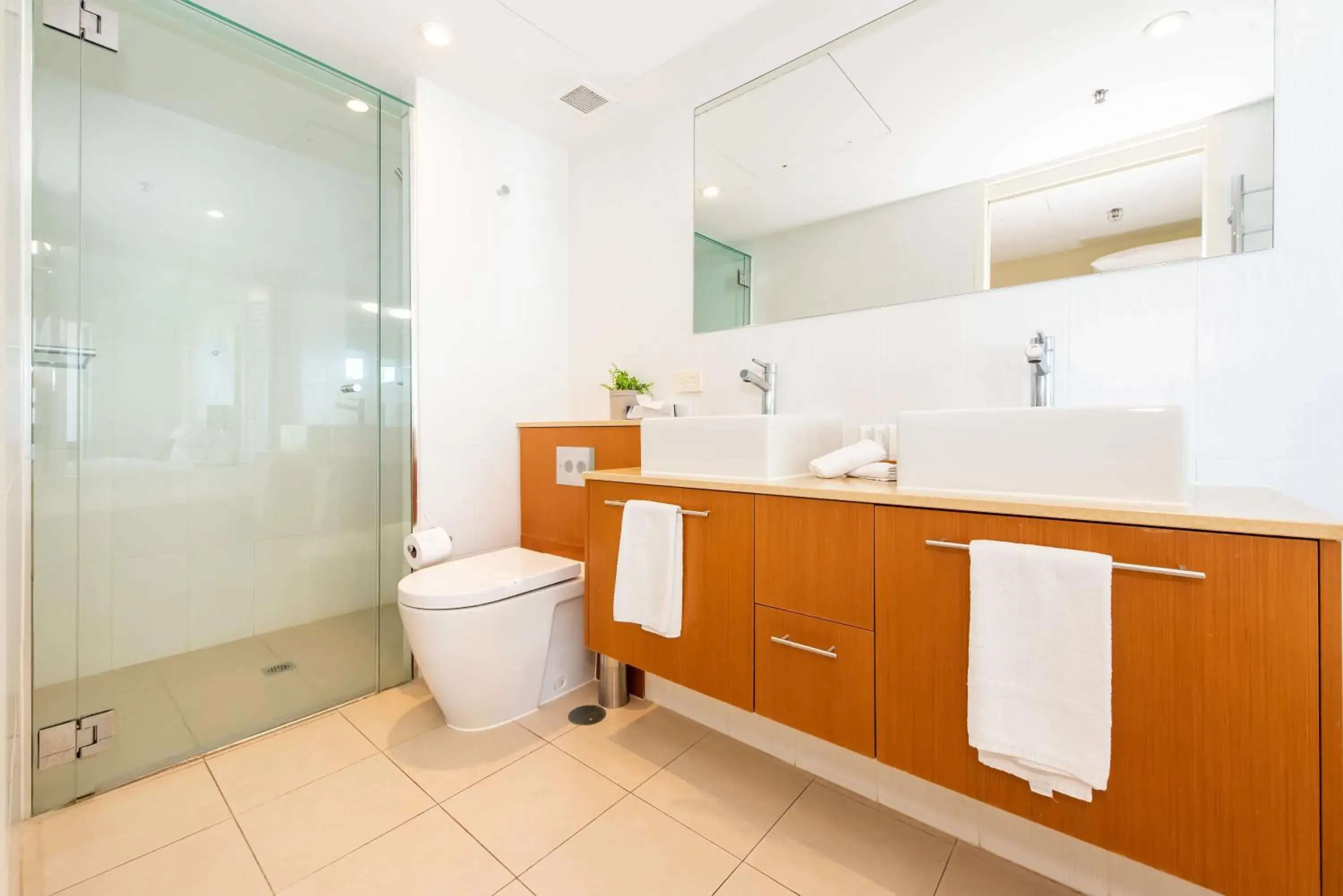 One-Bedroom Apartment in Lanai Riverside Apartments One-Bedroom Apartment in Lanai Riverside Apartments