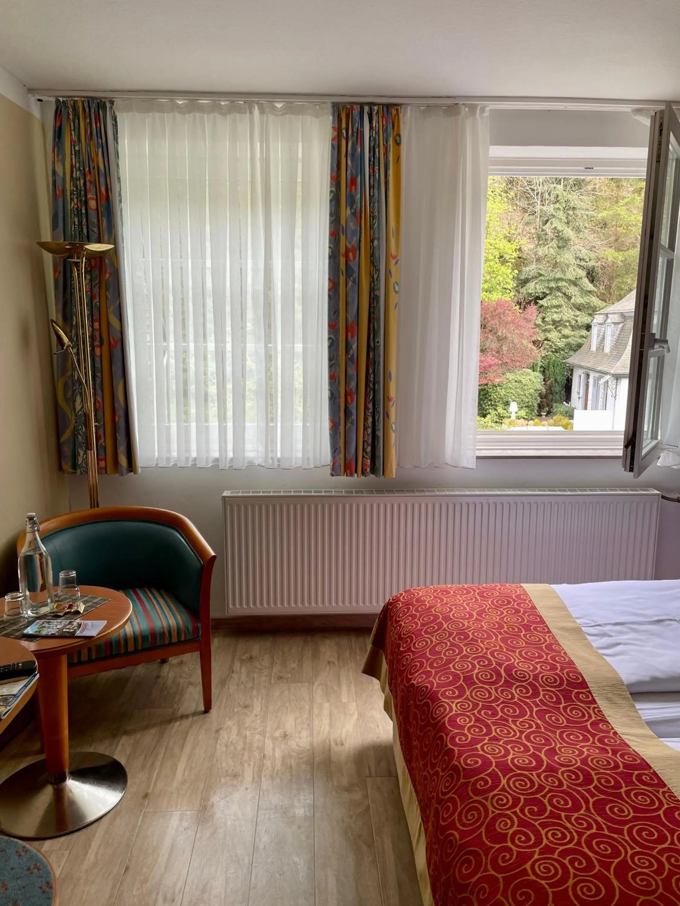 Photo of the whole room, Bed in Hotel Alt Montjoie