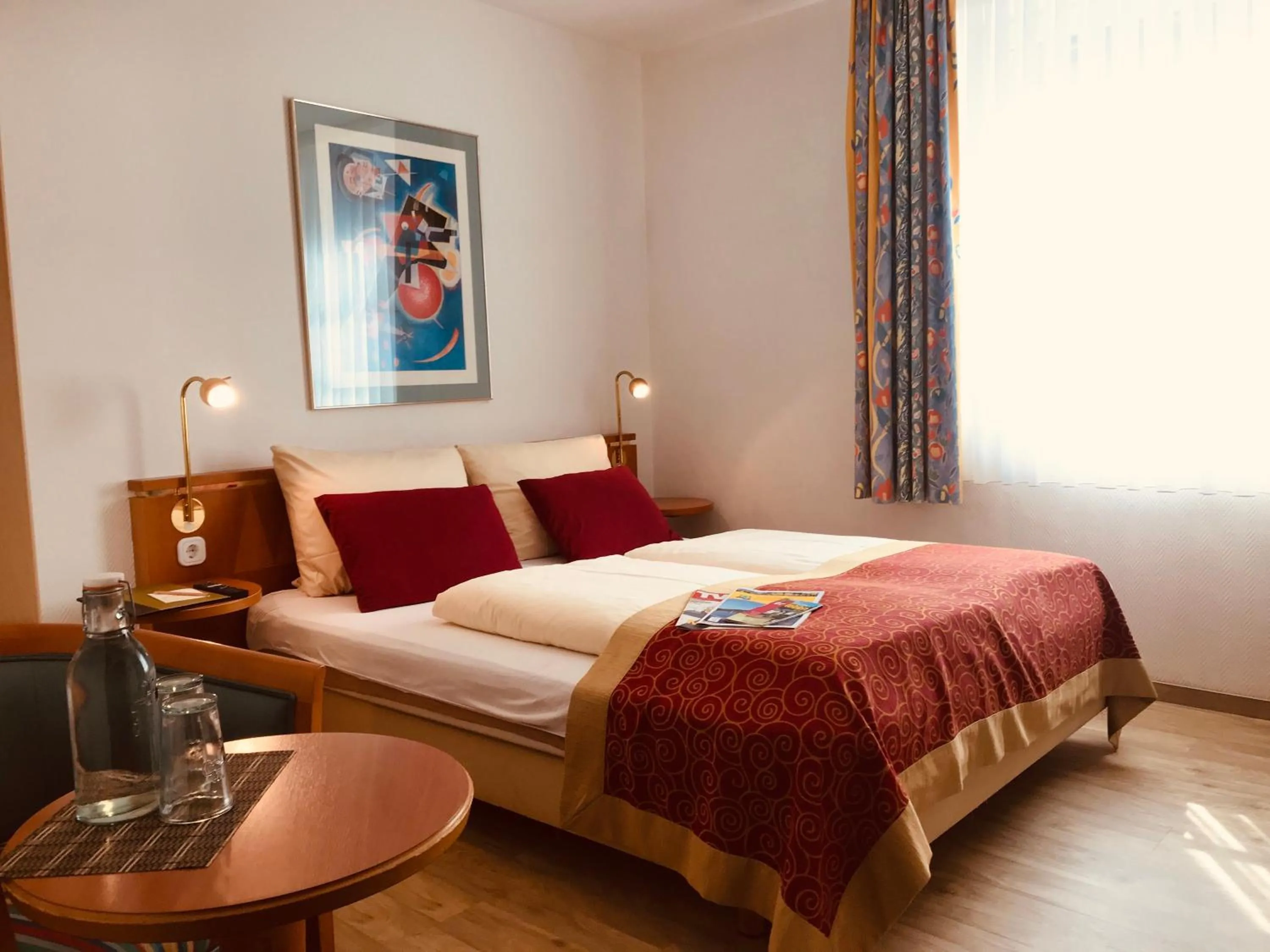 Bed in Hotel Alt Montjoie