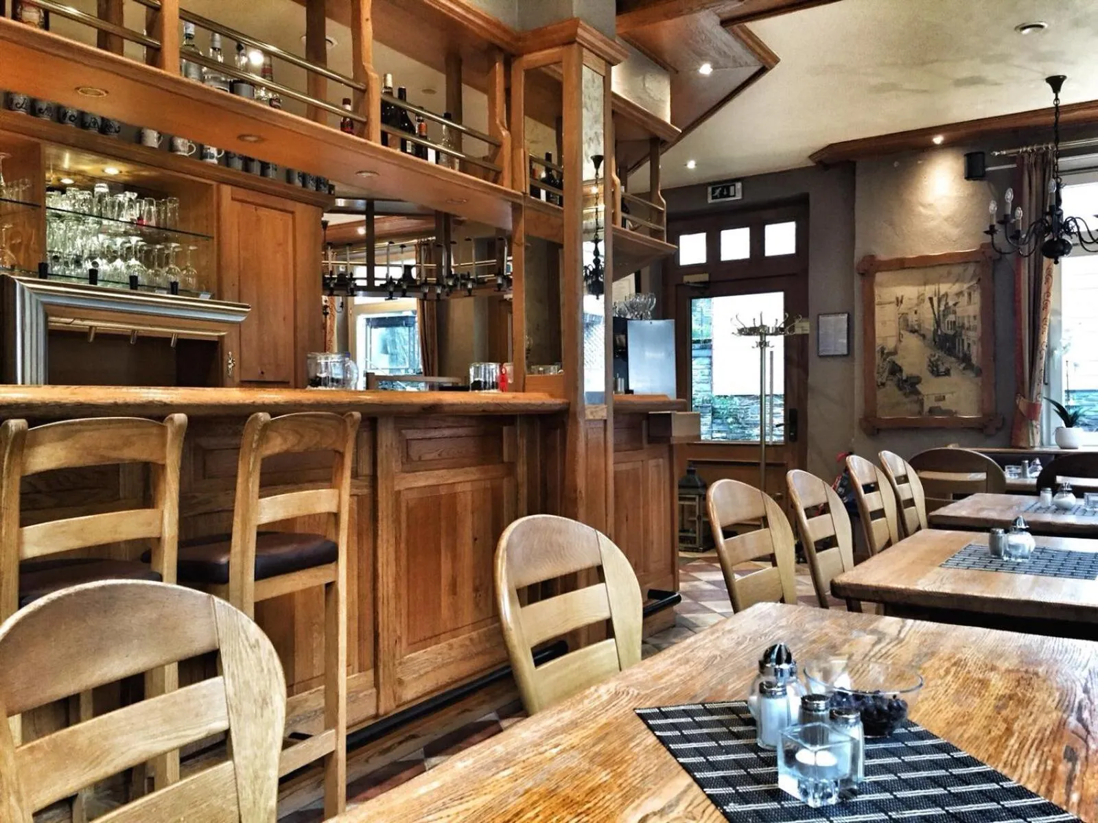 Restaurant/places to eat in Hotel Alt Montjoie