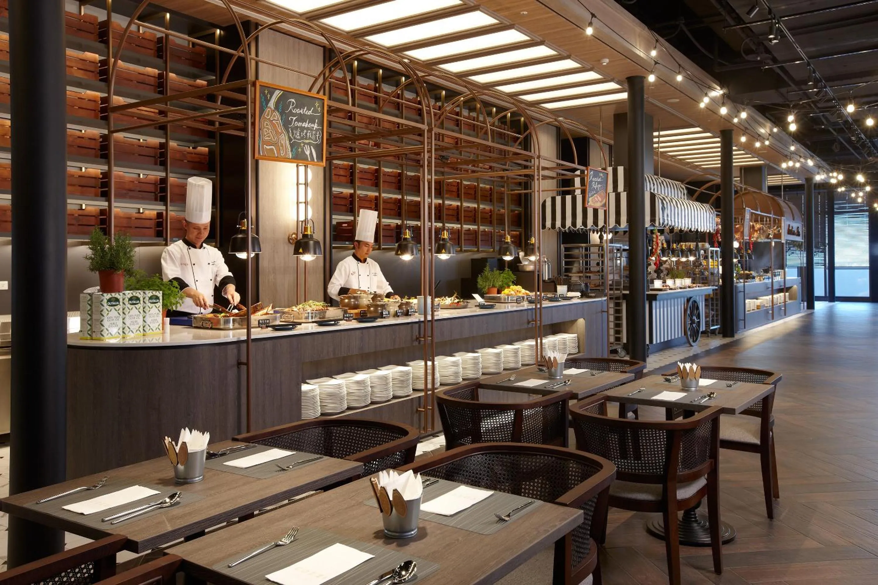 Restaurant/places to eat in COZZI Blu