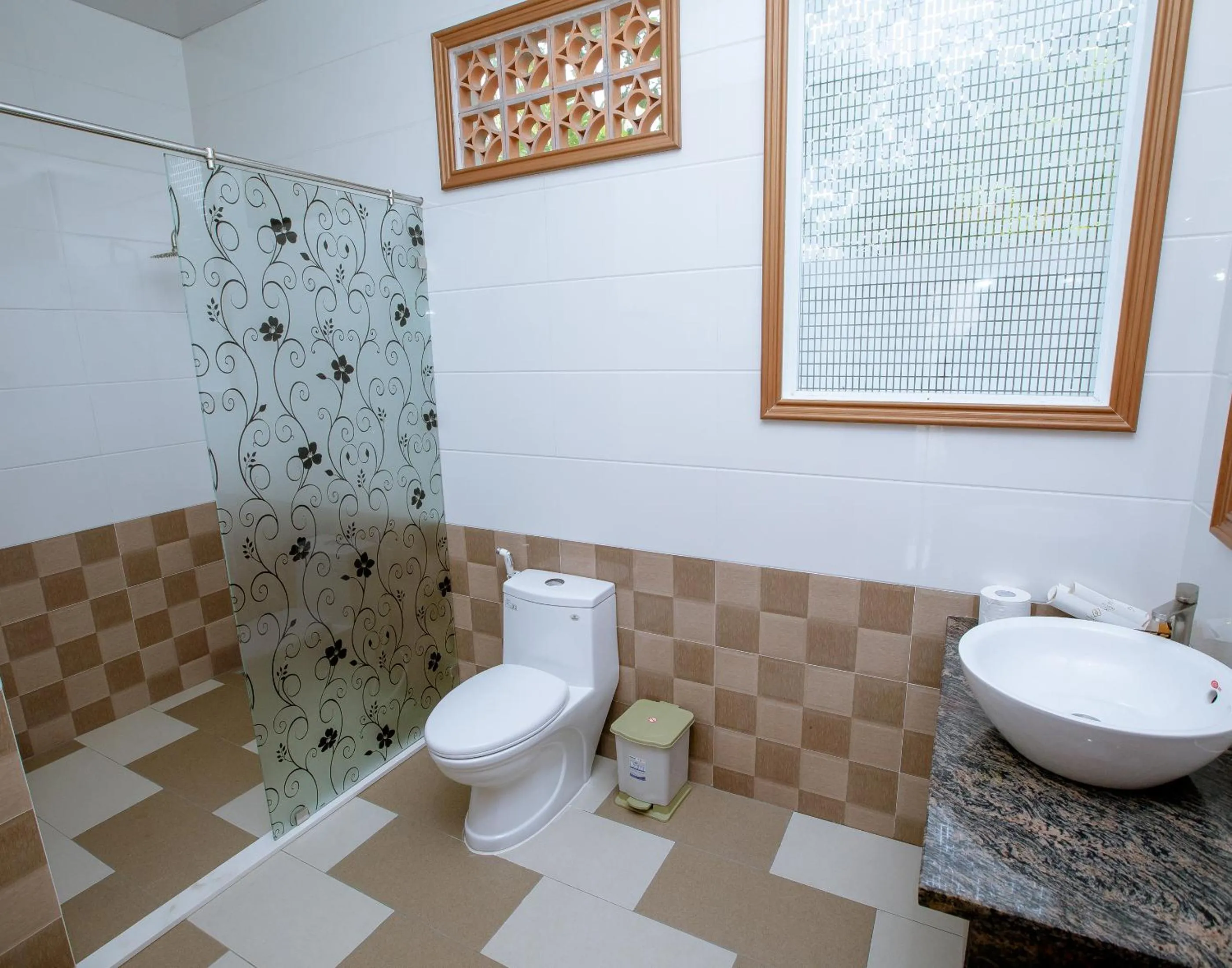 Bathroom in Thien An Hotel