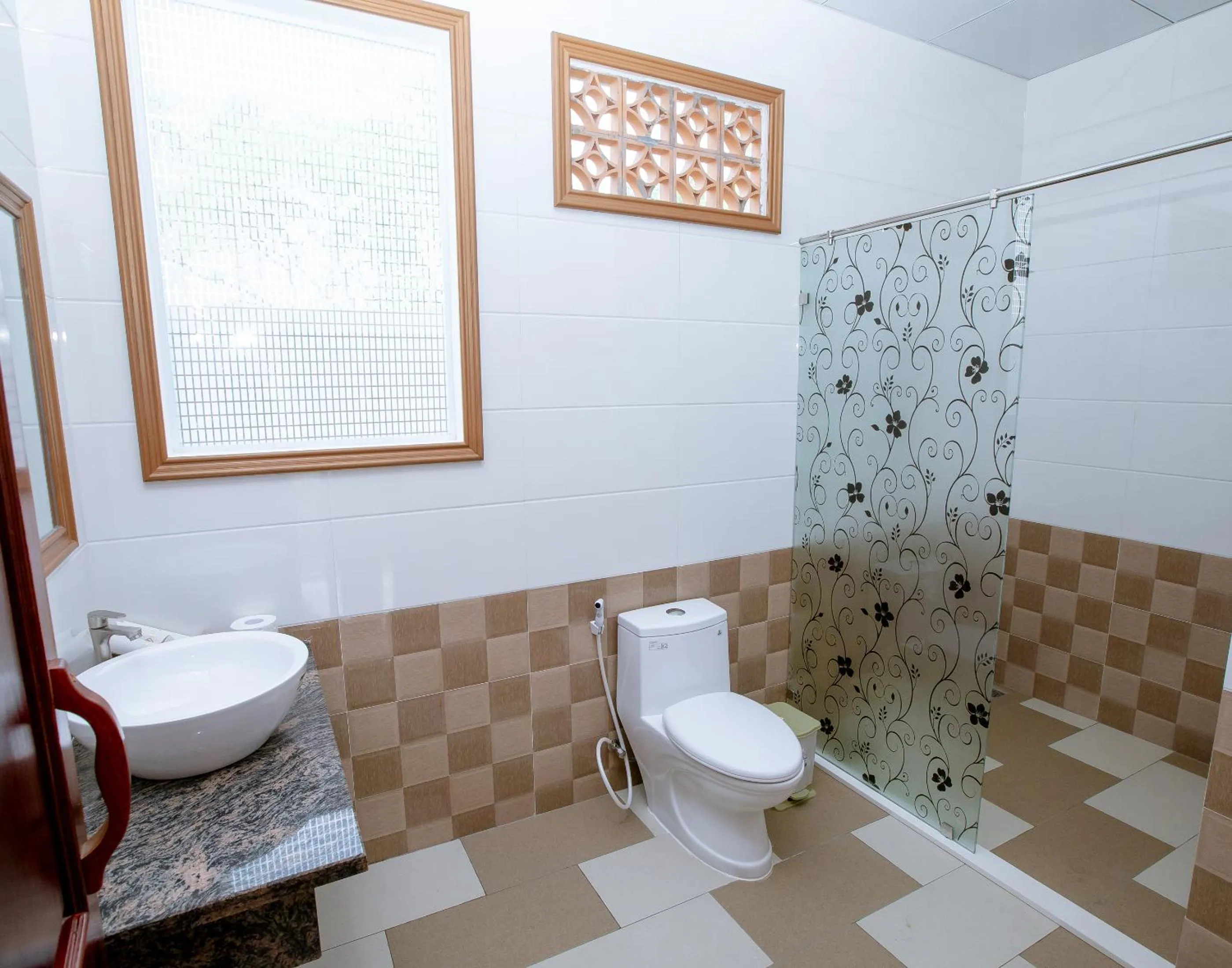 Bathroom in Thien An Hotel