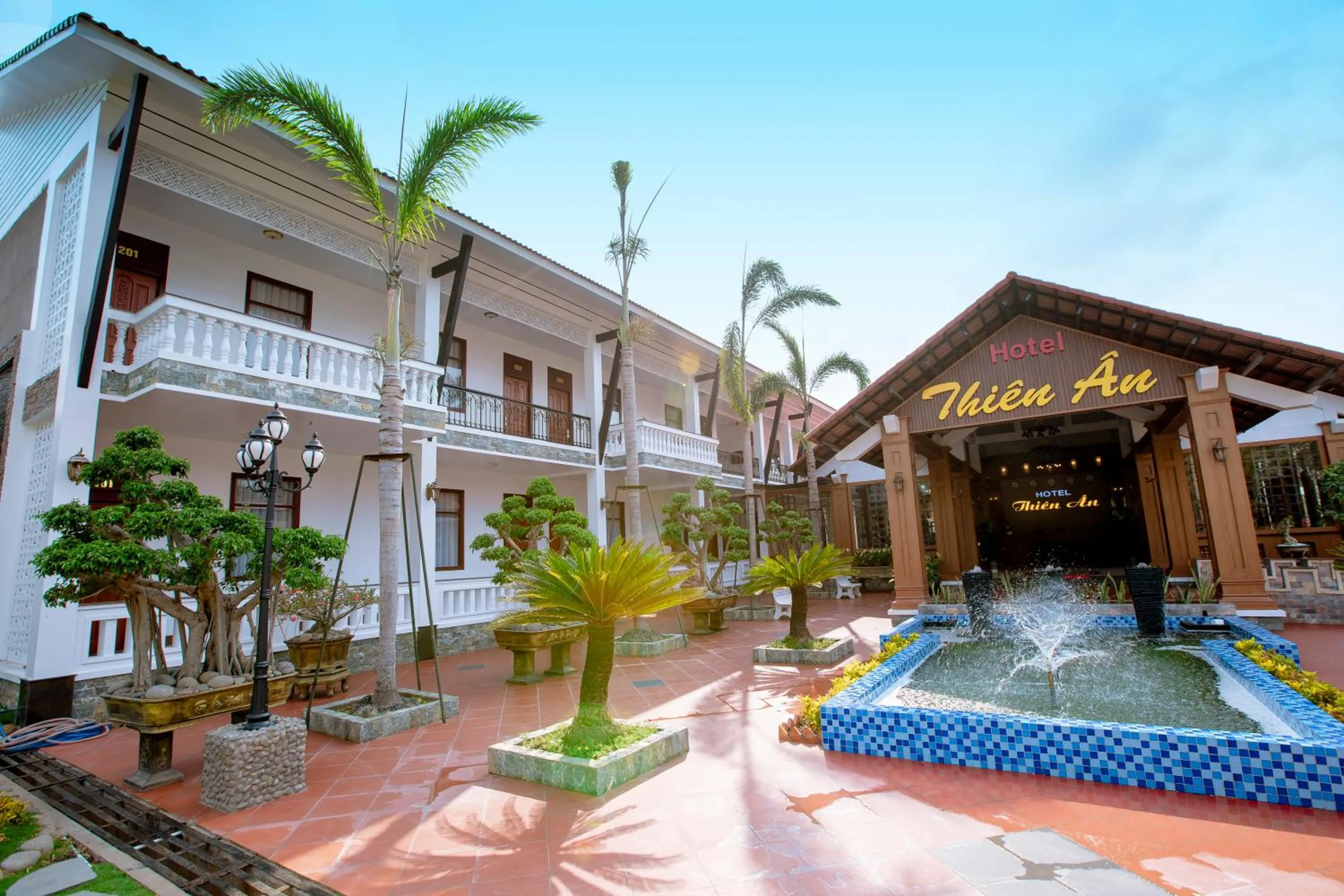 Patio in Thien An Hotel