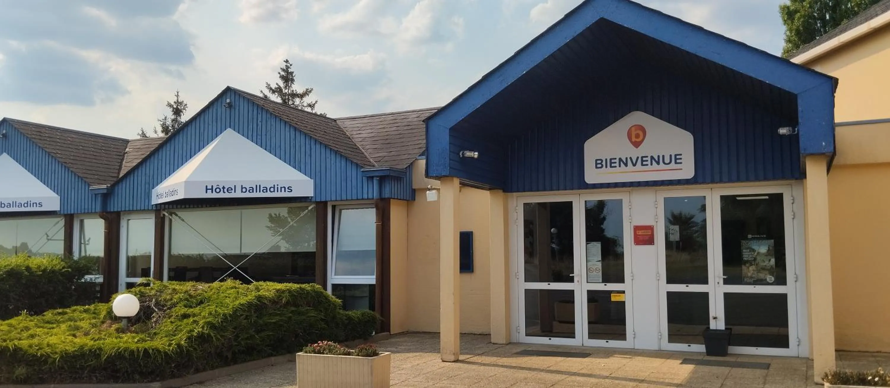 Property Building in hôtel ASTER