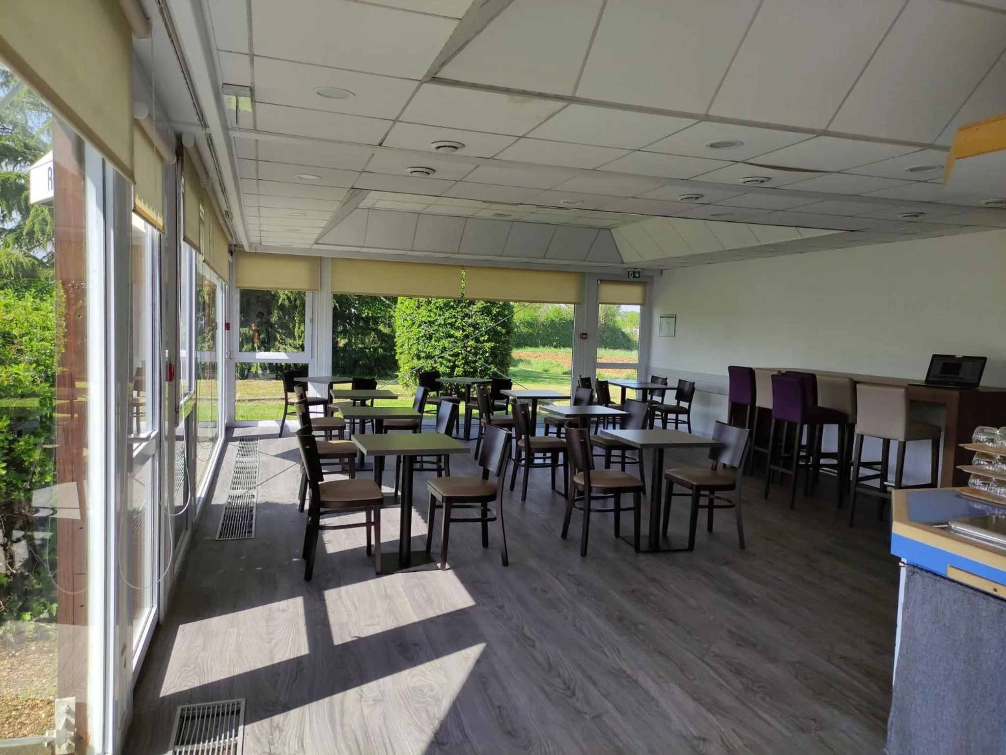 Breakfast, Restaurant/Places to Eat in hôtel ASTER