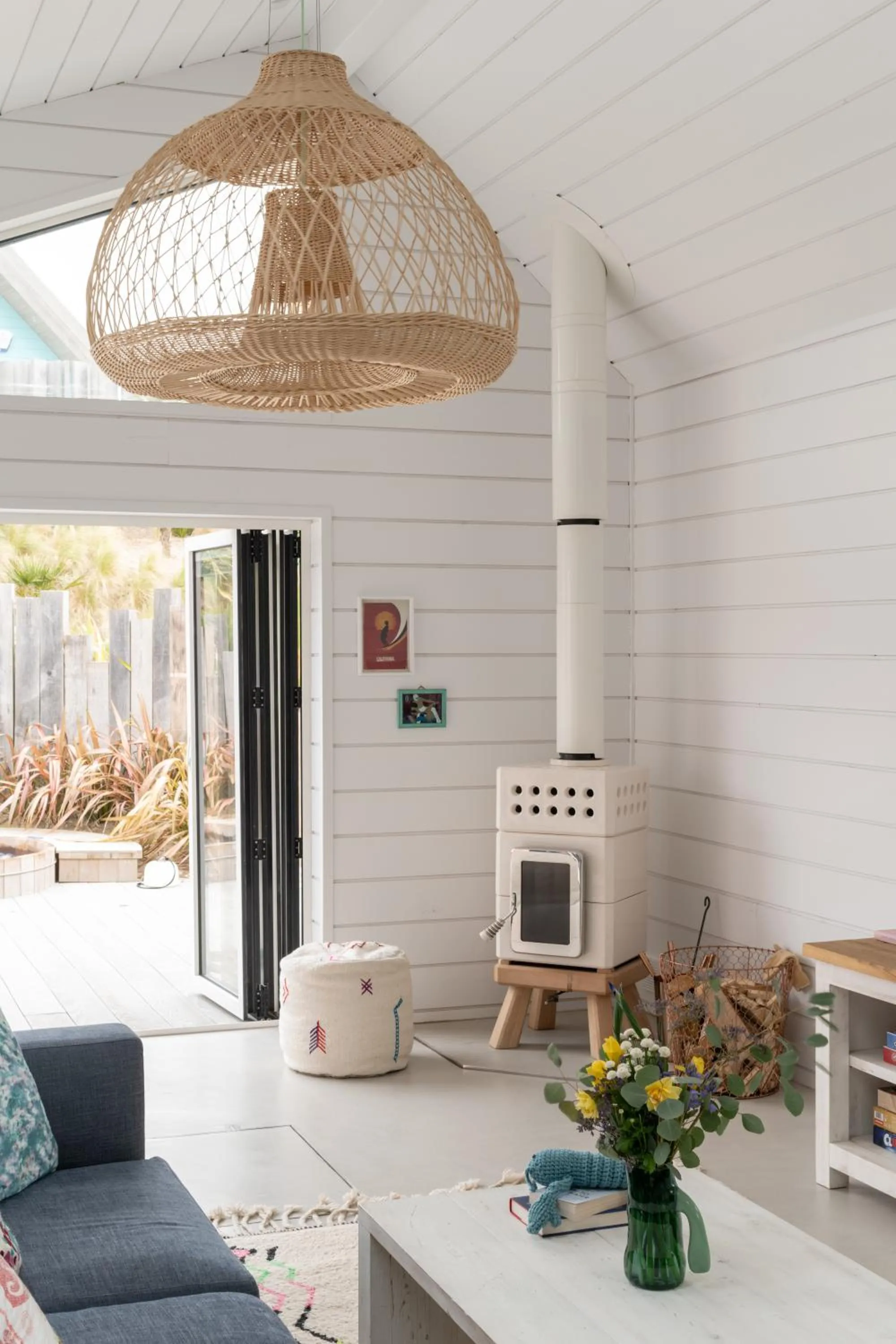 Kitchen or kitchenette in Three Mile Beach