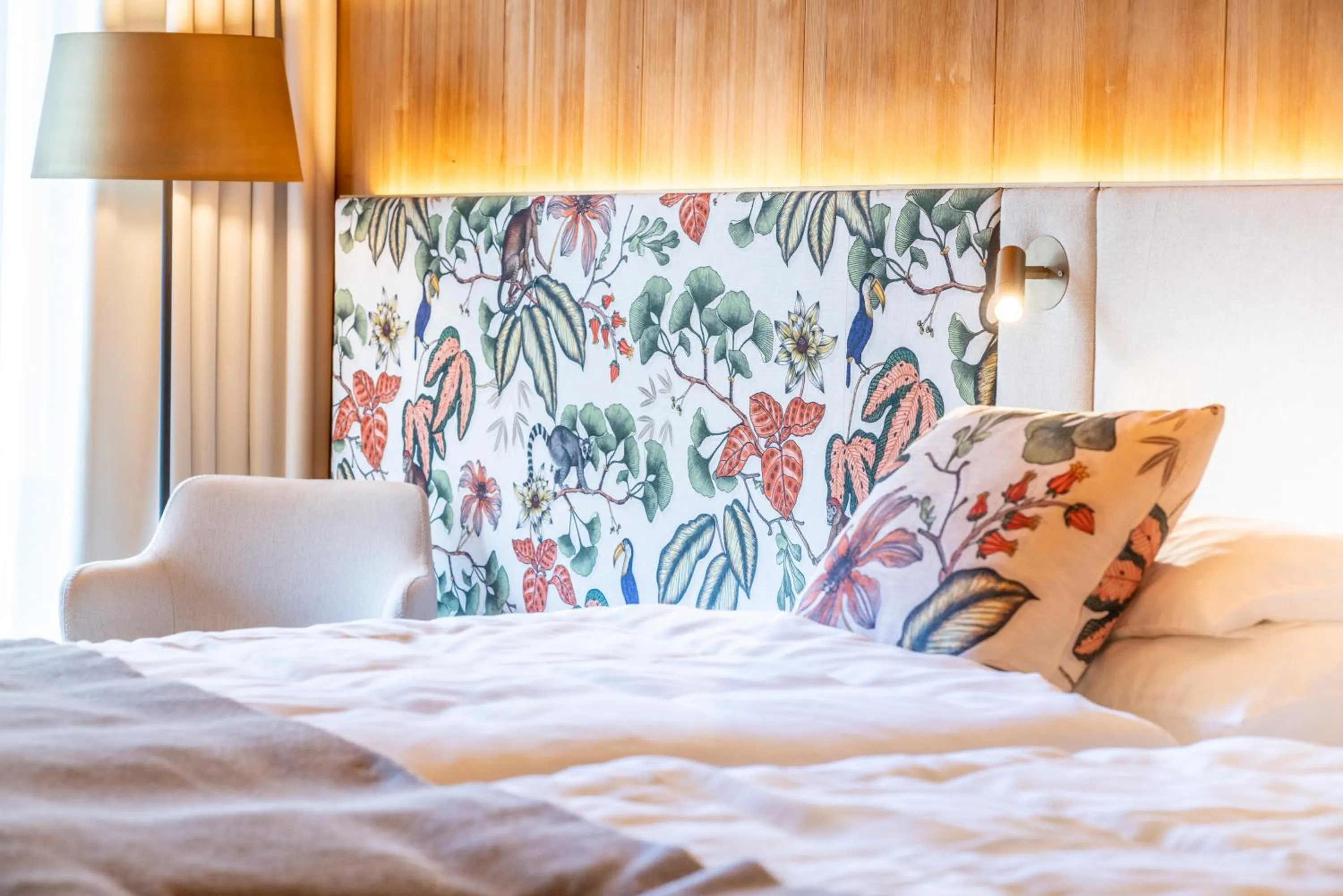 Photo of the whole room, Bed in MalisGarten Green Spa Hotel - Adults Only