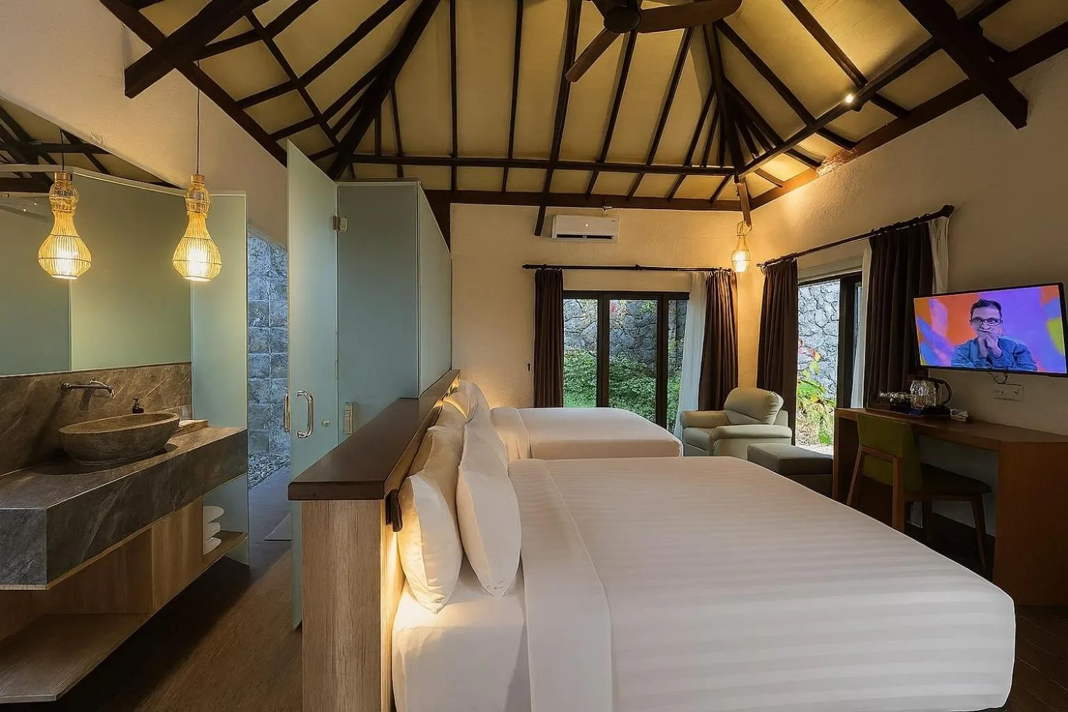Communal lounge/ TV room, Bed in The Batu Hotel & Villas