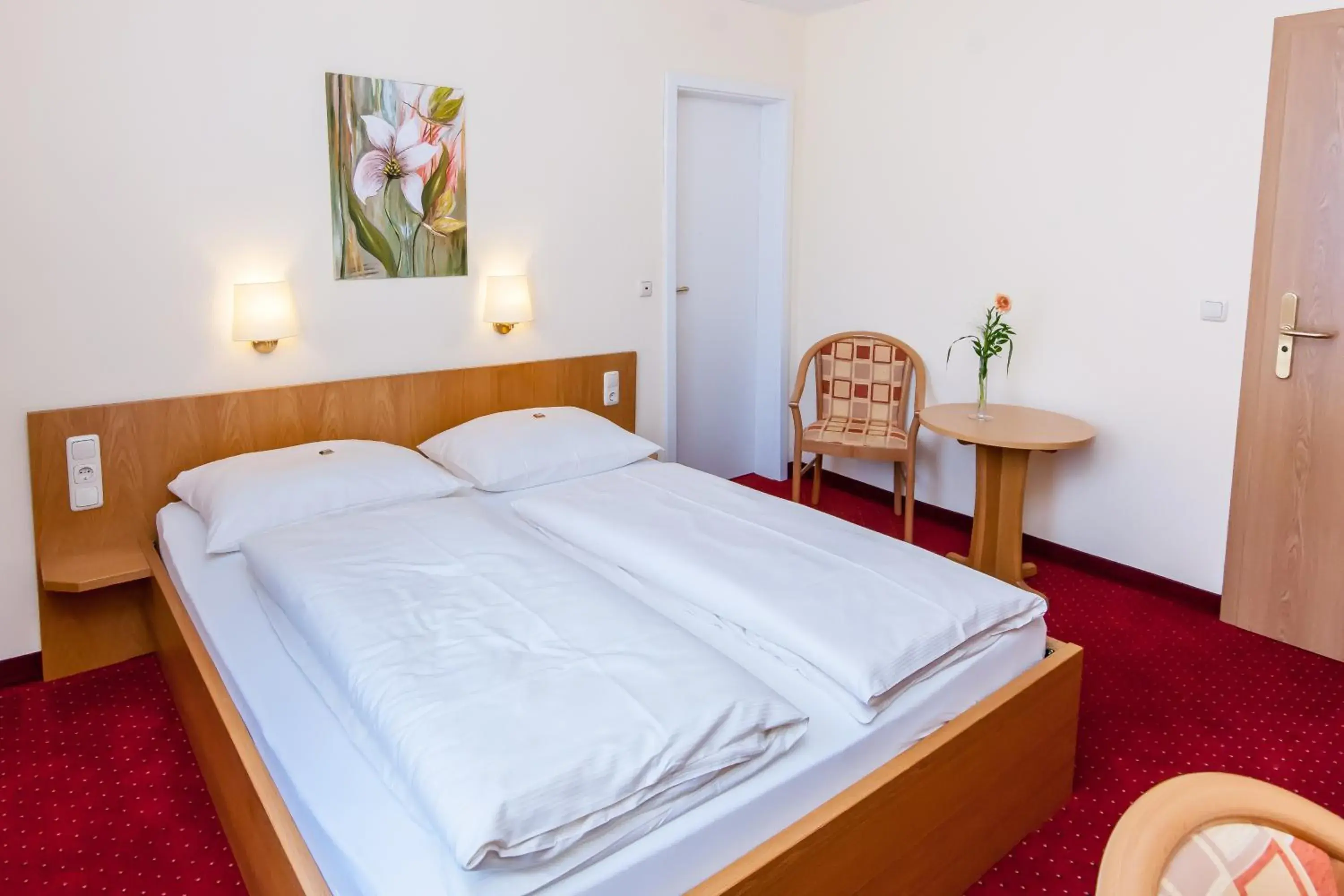 Double Room in Hotel Englischer Hof Double Room in Hotel Englischer Hof