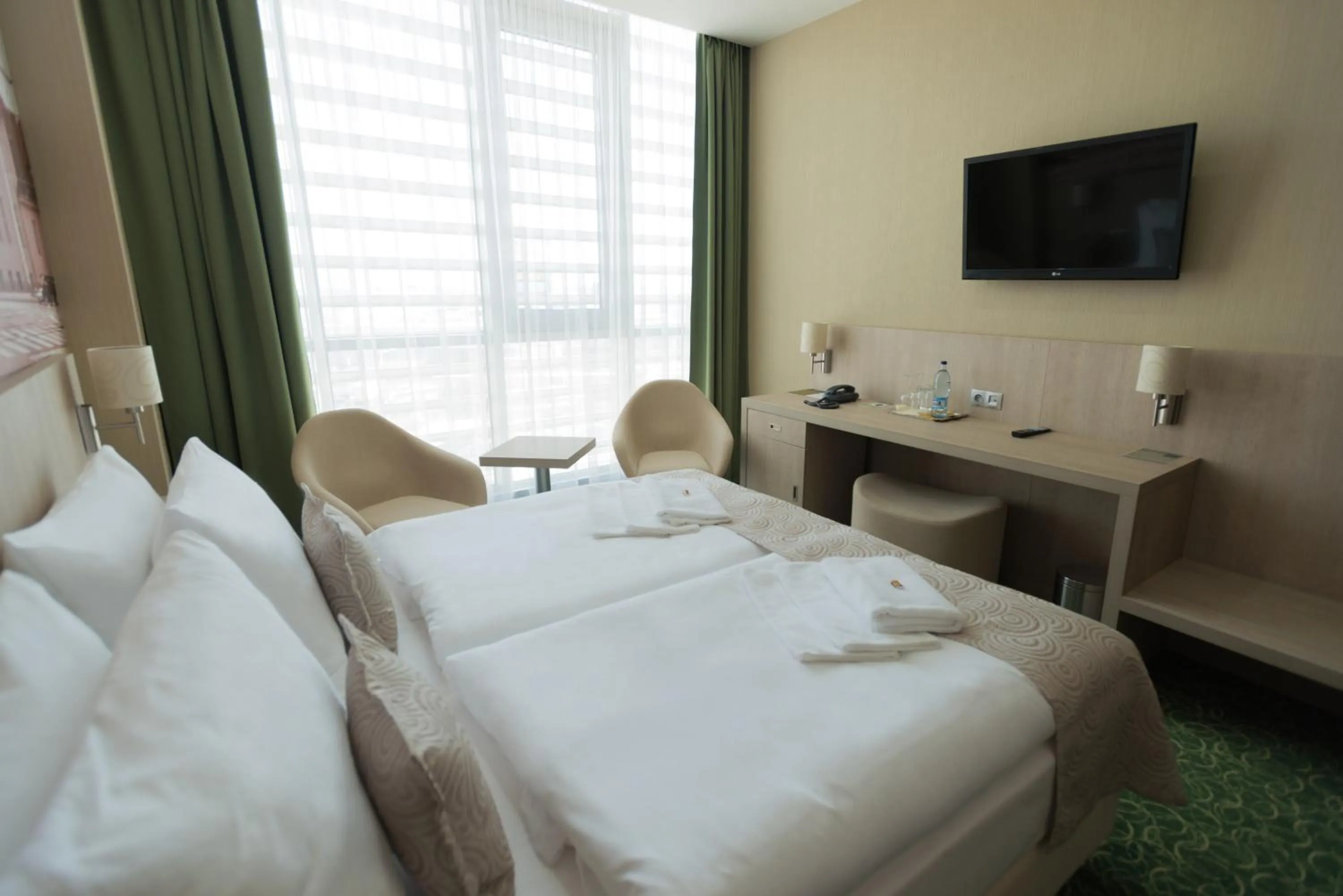 TV and multimedia, Bed in Košice Hotel