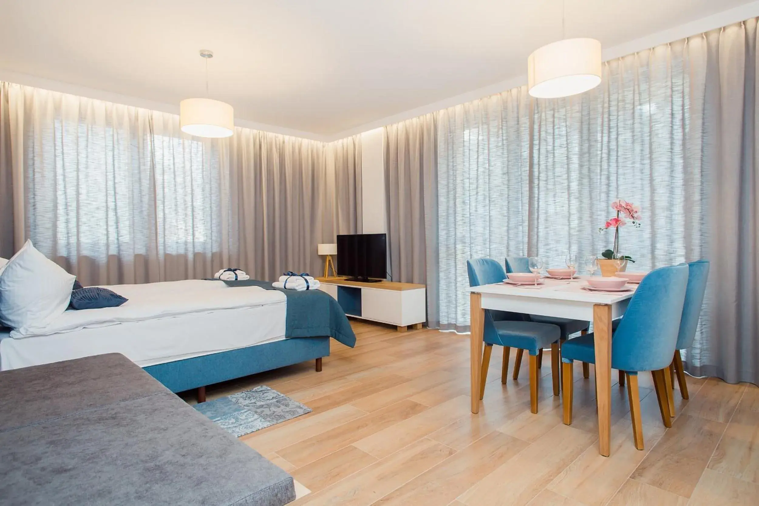 Studio Apartment with Balcony in ShortStayPoland Apartamenty Studio Apartment with Balcony in ShortStayPoland Apartamenty