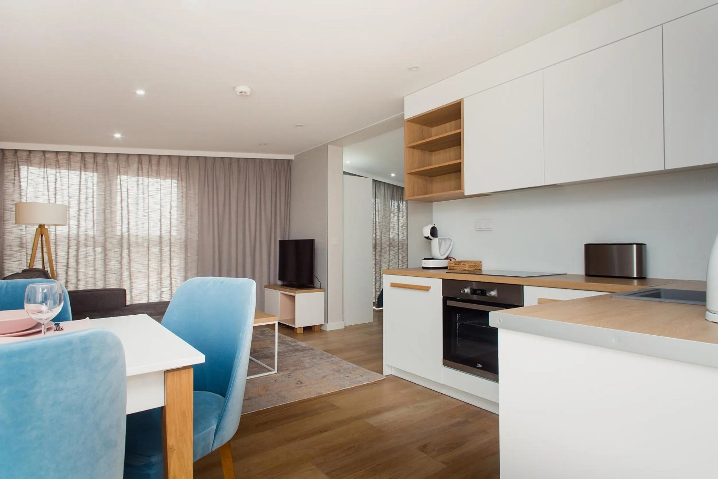 TV and multimedia in ShortStayPoland Apartamenty