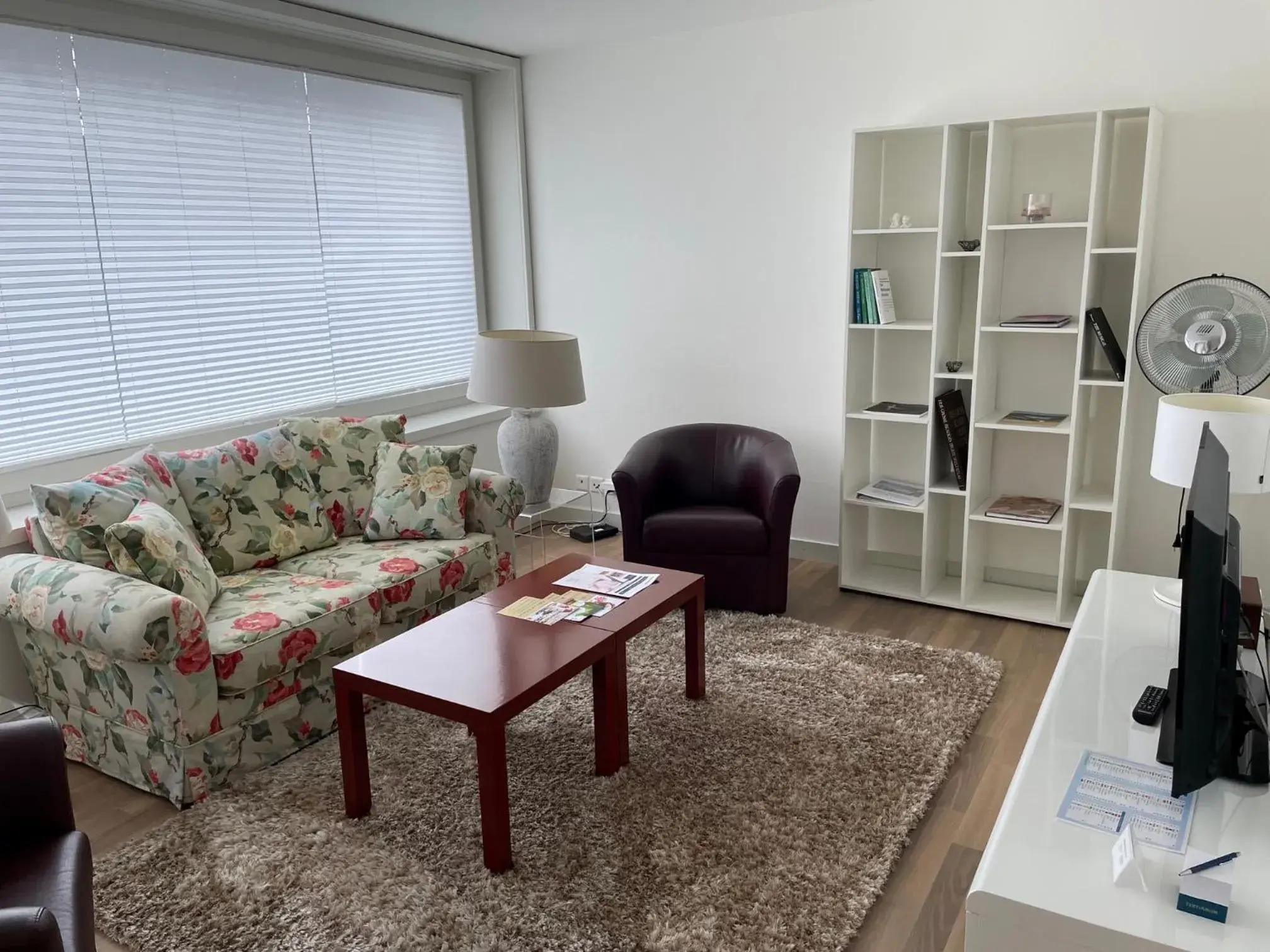 One-Bedroom Apartment in Tertianum Parkresidenz Meilen One-Bedroom Apartment in Tertianum Parkresidenz Meilen