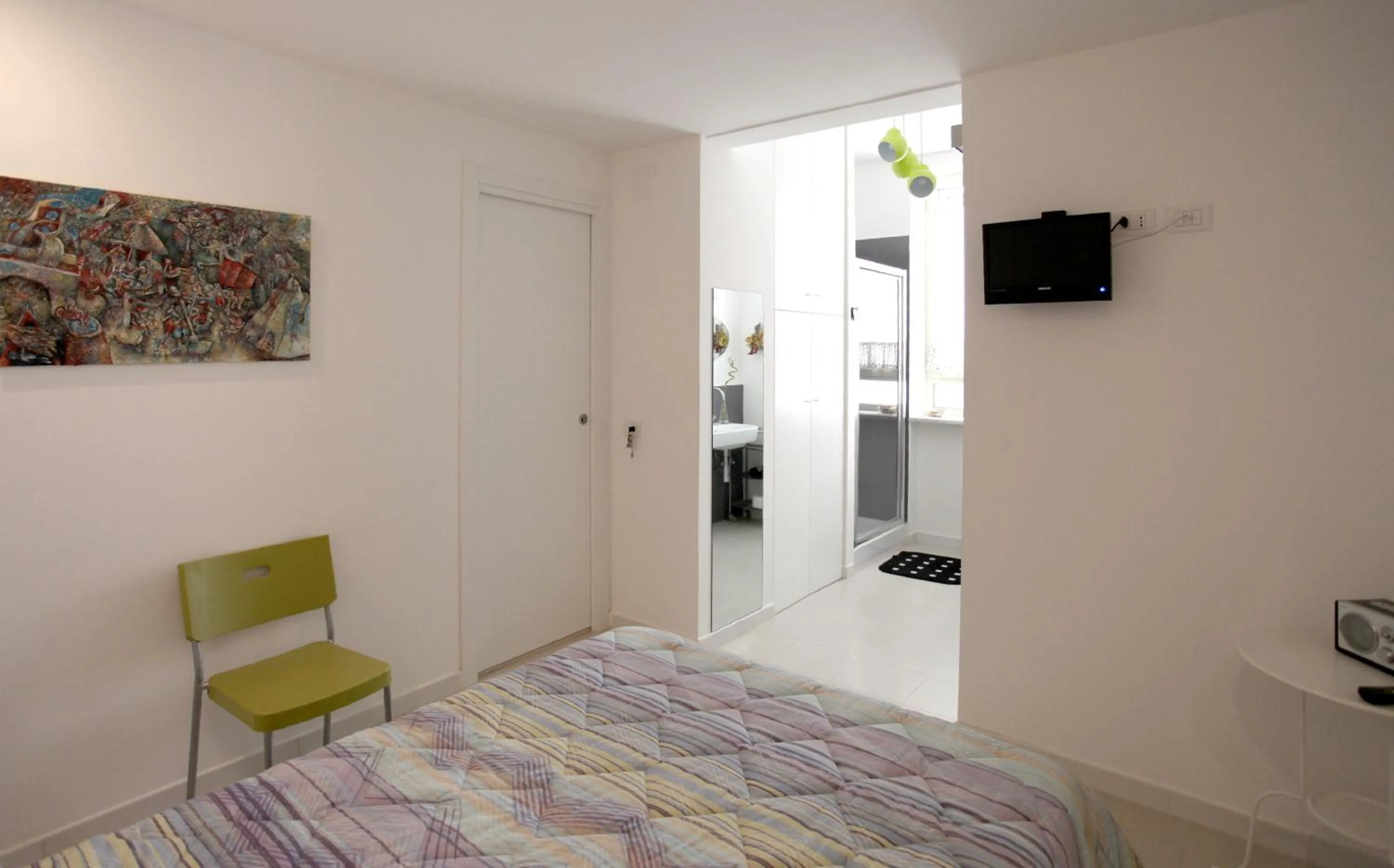 Photo of the whole room, Bed in DormidaMè