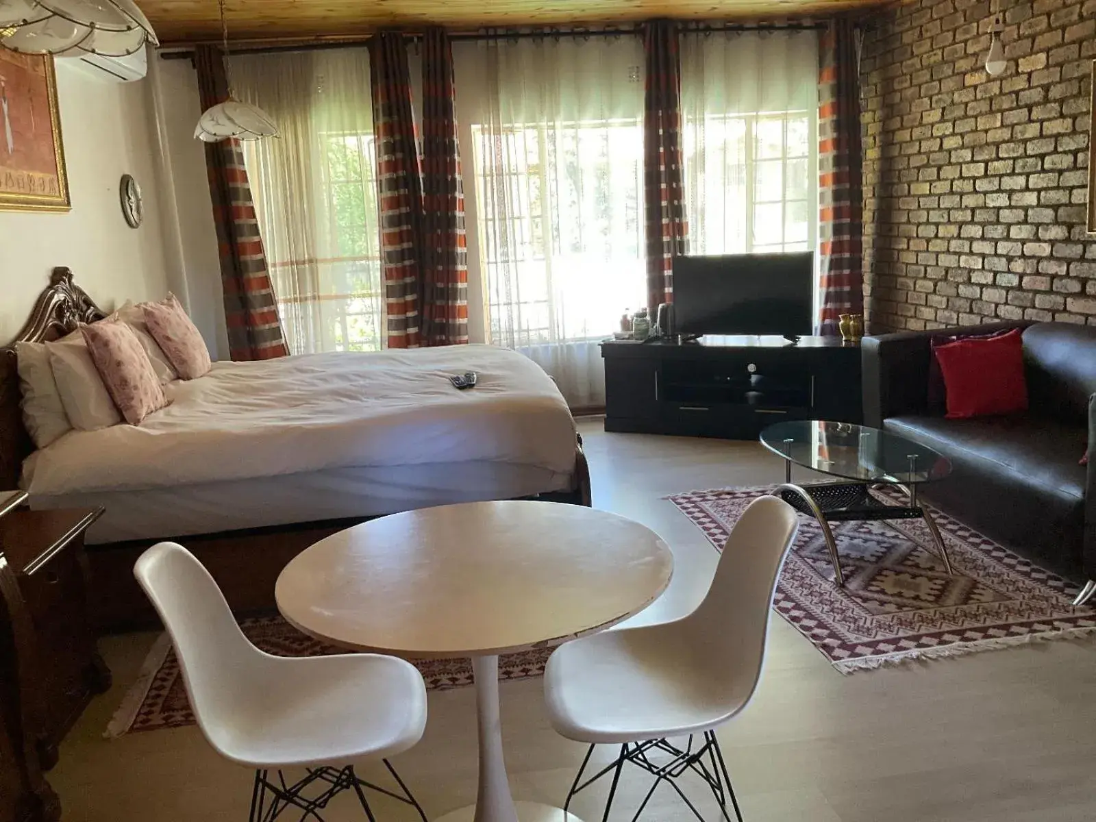 Classic Suite in Royal Olympia Lodges & Safaris RSA Classic Suite in Royal Olympia Lodges & Safaris RSA