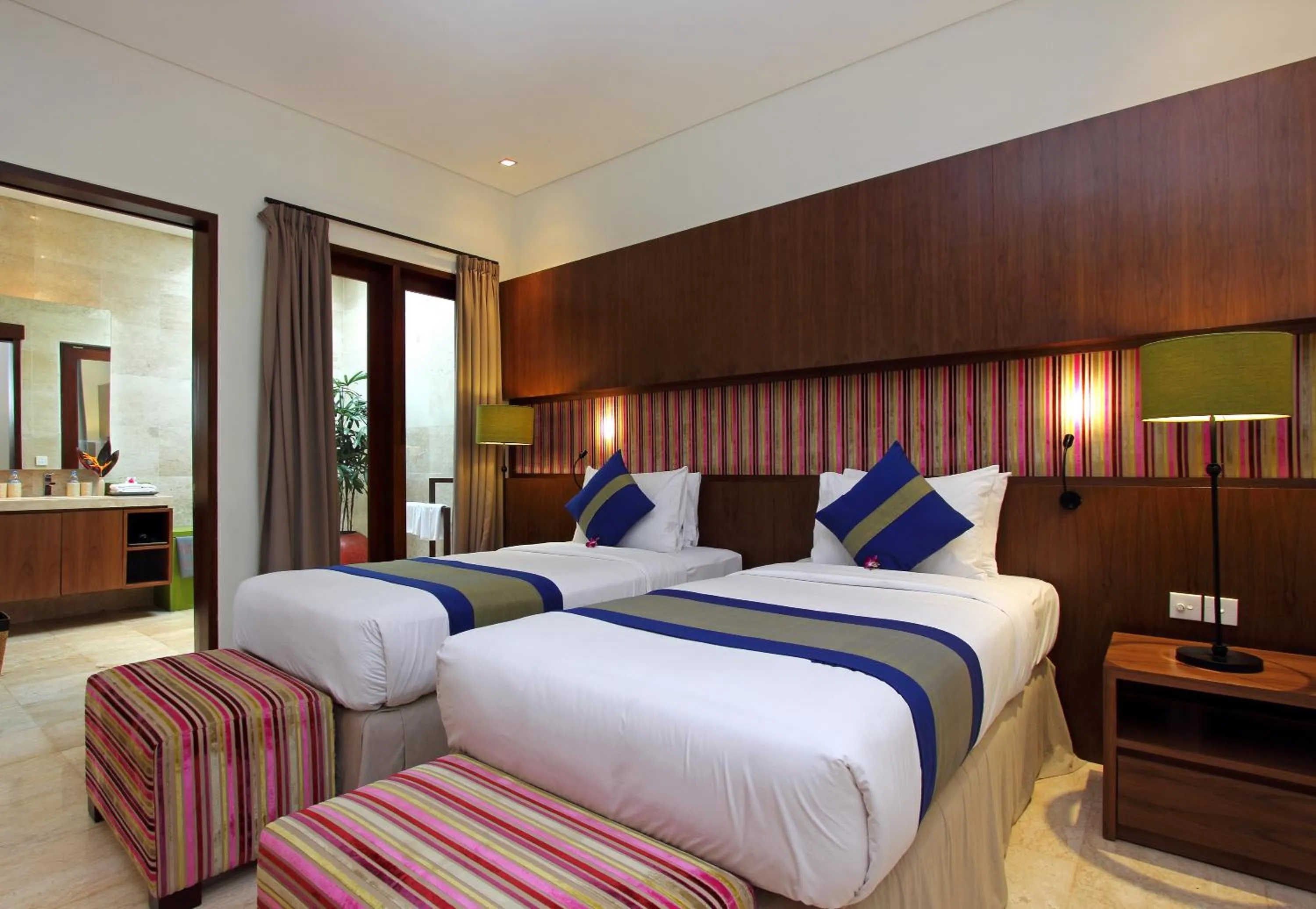 Bedroom, Bed in Serene Villas