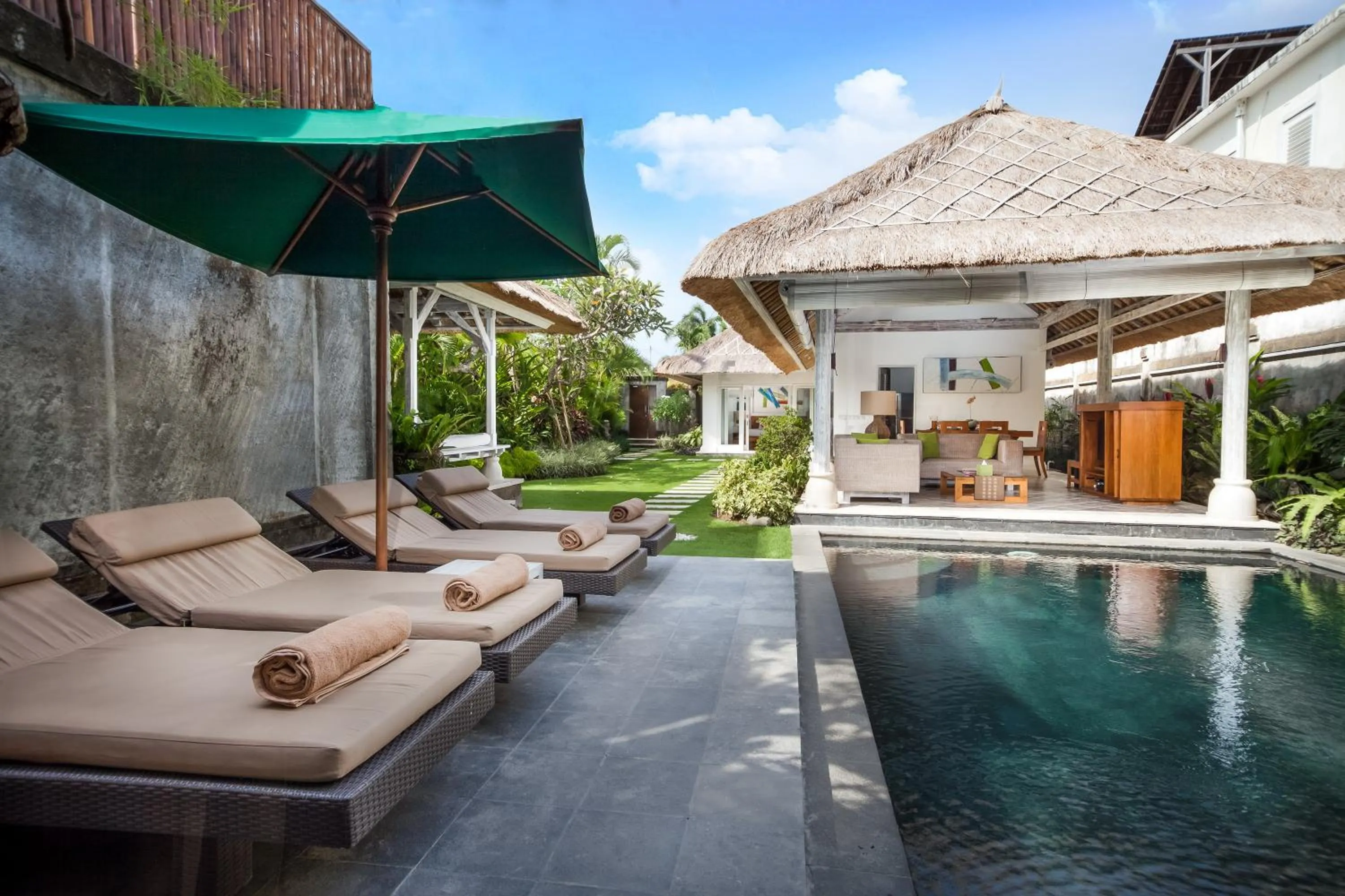 Swimming pool in Serene Villas