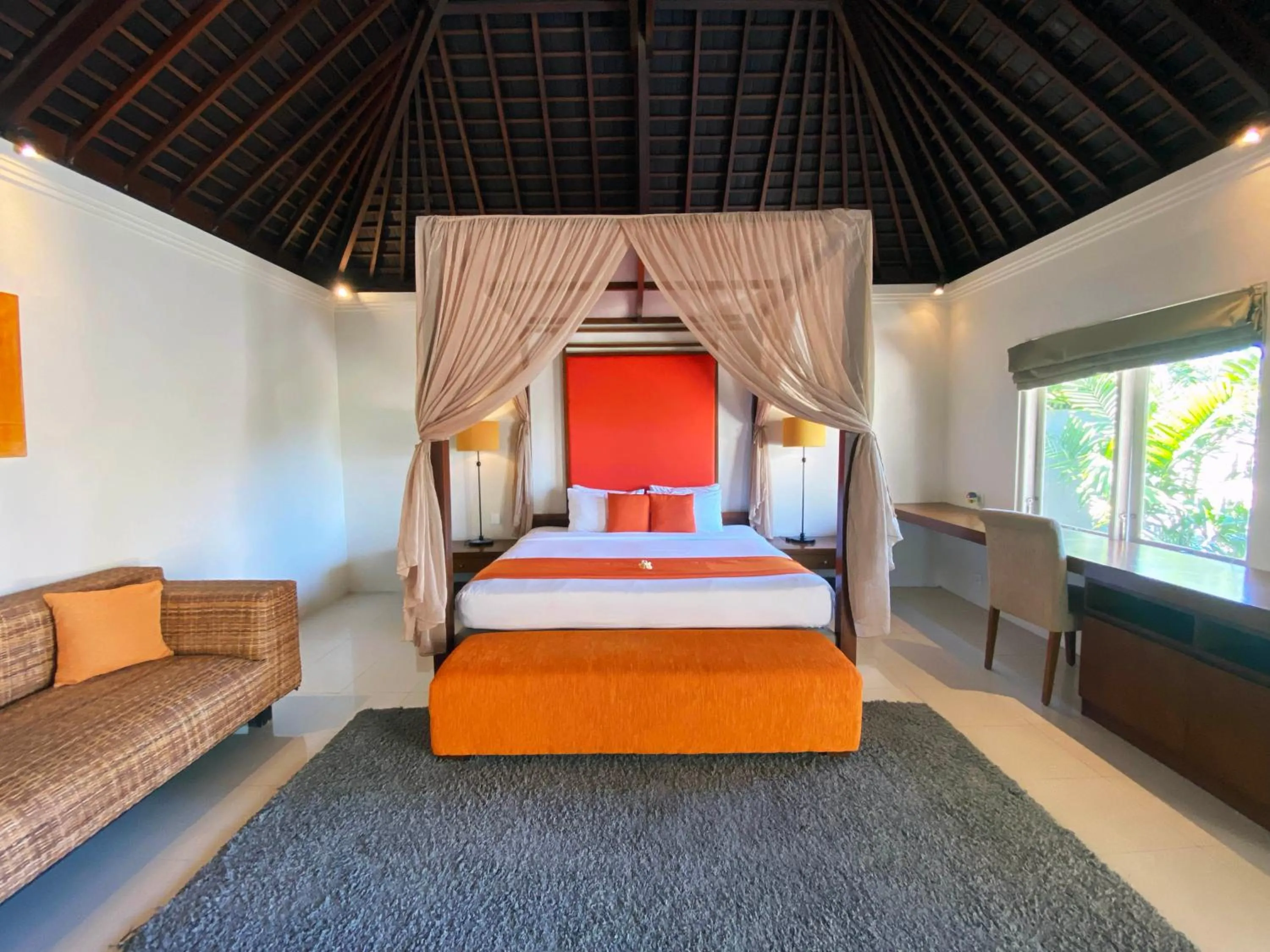 Bedroom, Bed in Serene Villas