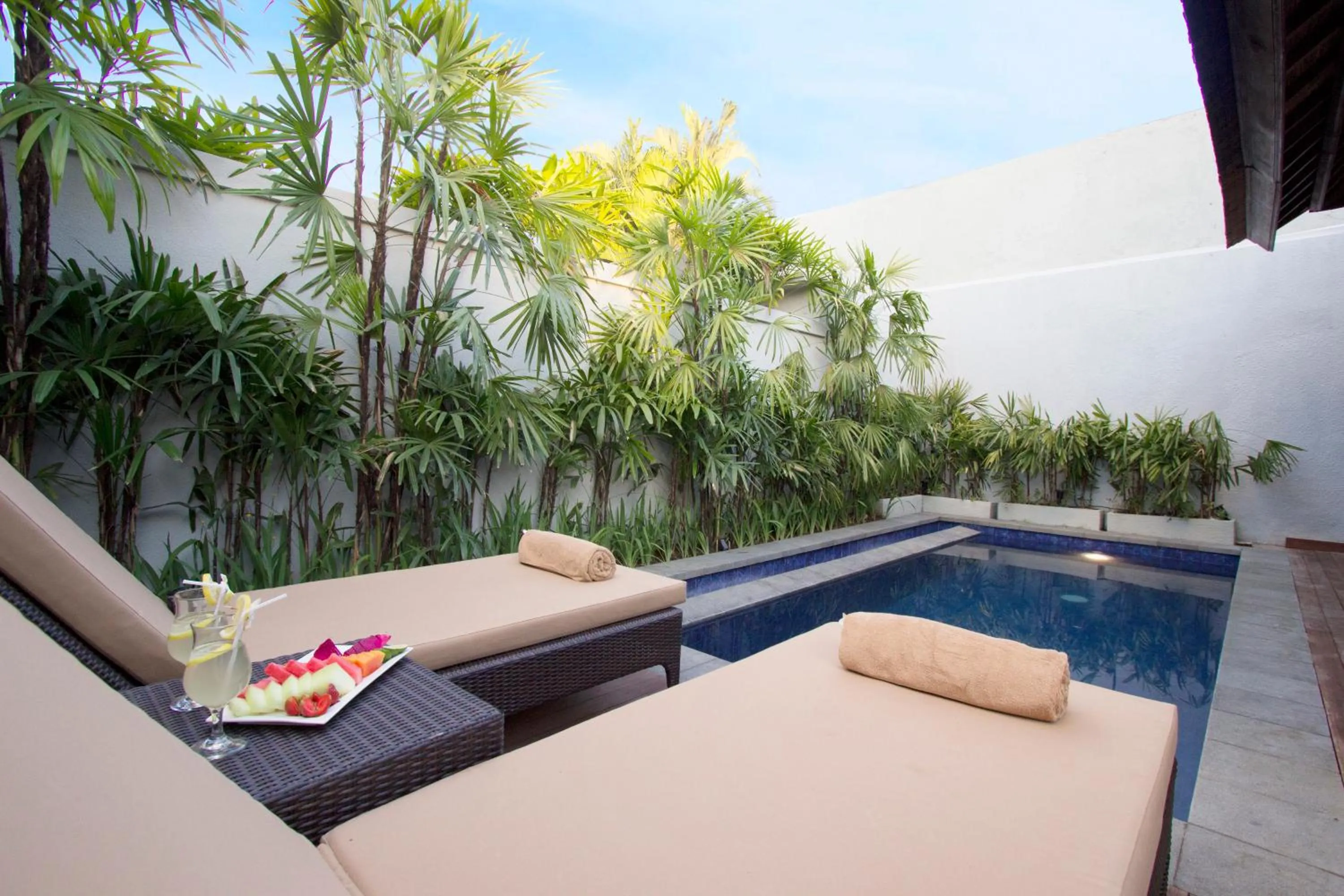 Swimming pool in Serene Villas