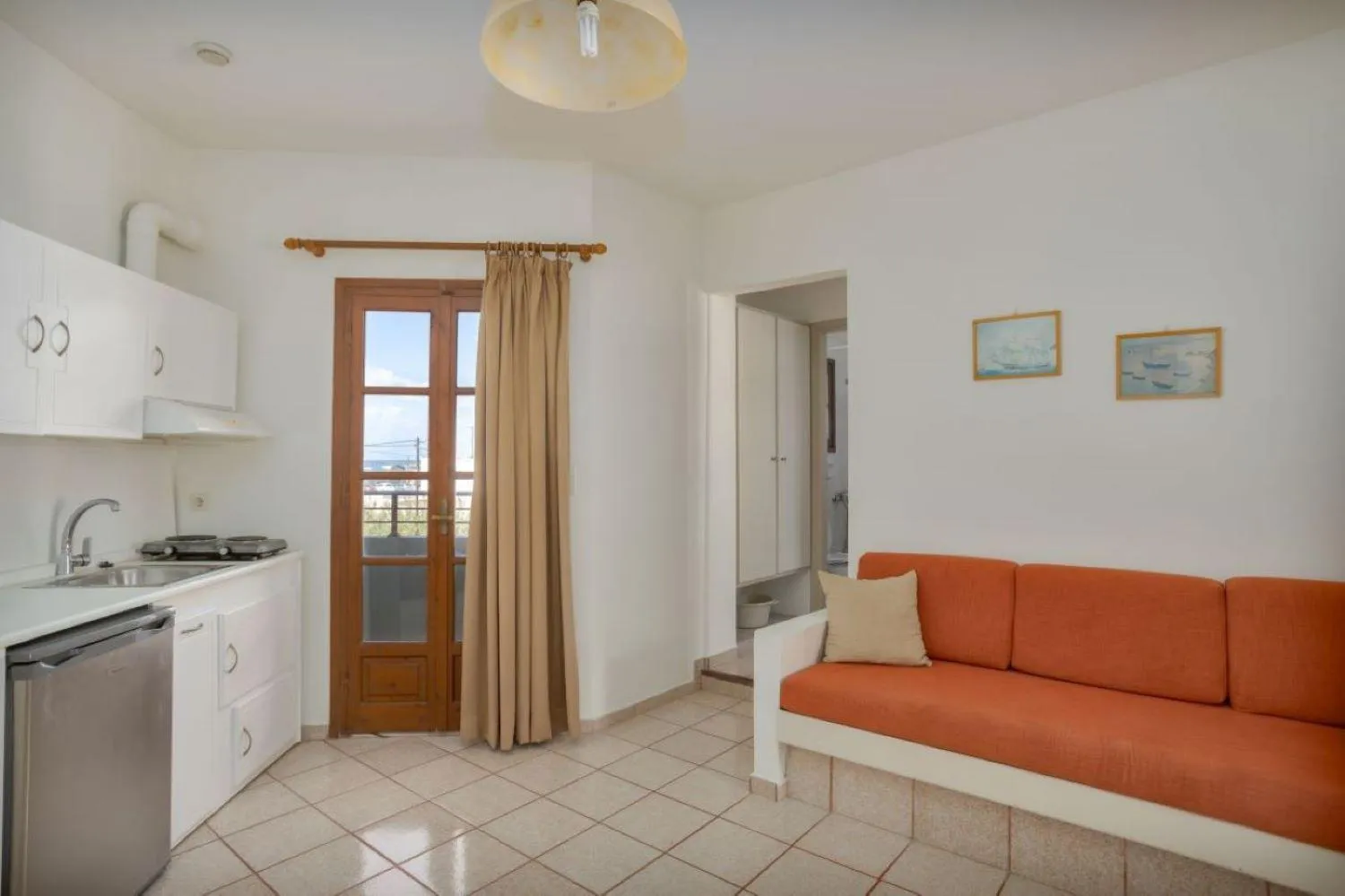 Kitchen or kitchenette in John Mary Apartments by Estia