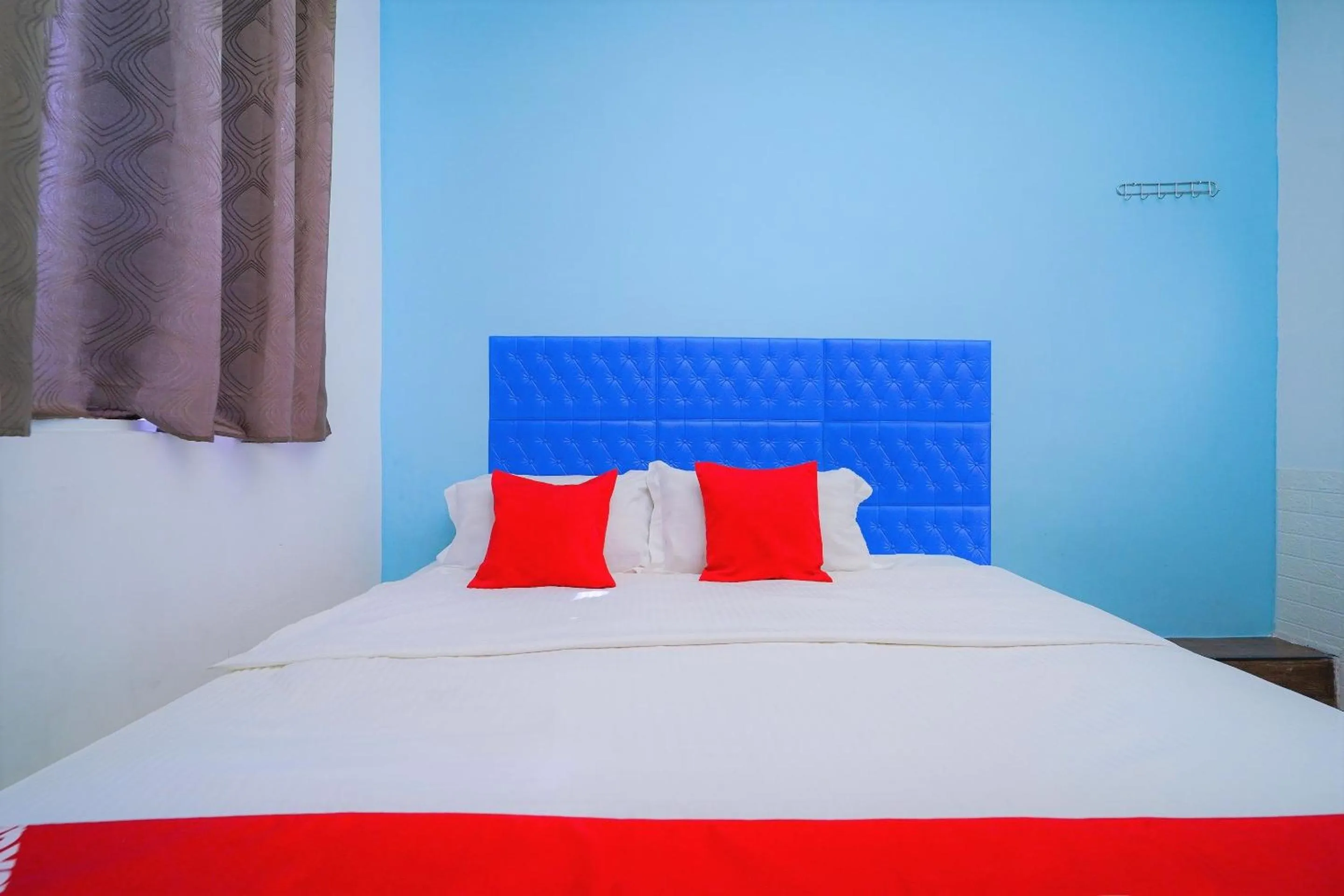 Bedroom, Bed in Hotel O V Stay Guesthouse