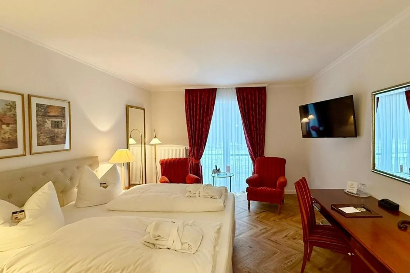 Photo of the whole room, Bed in Hotel Döllnsee-Schorfheide